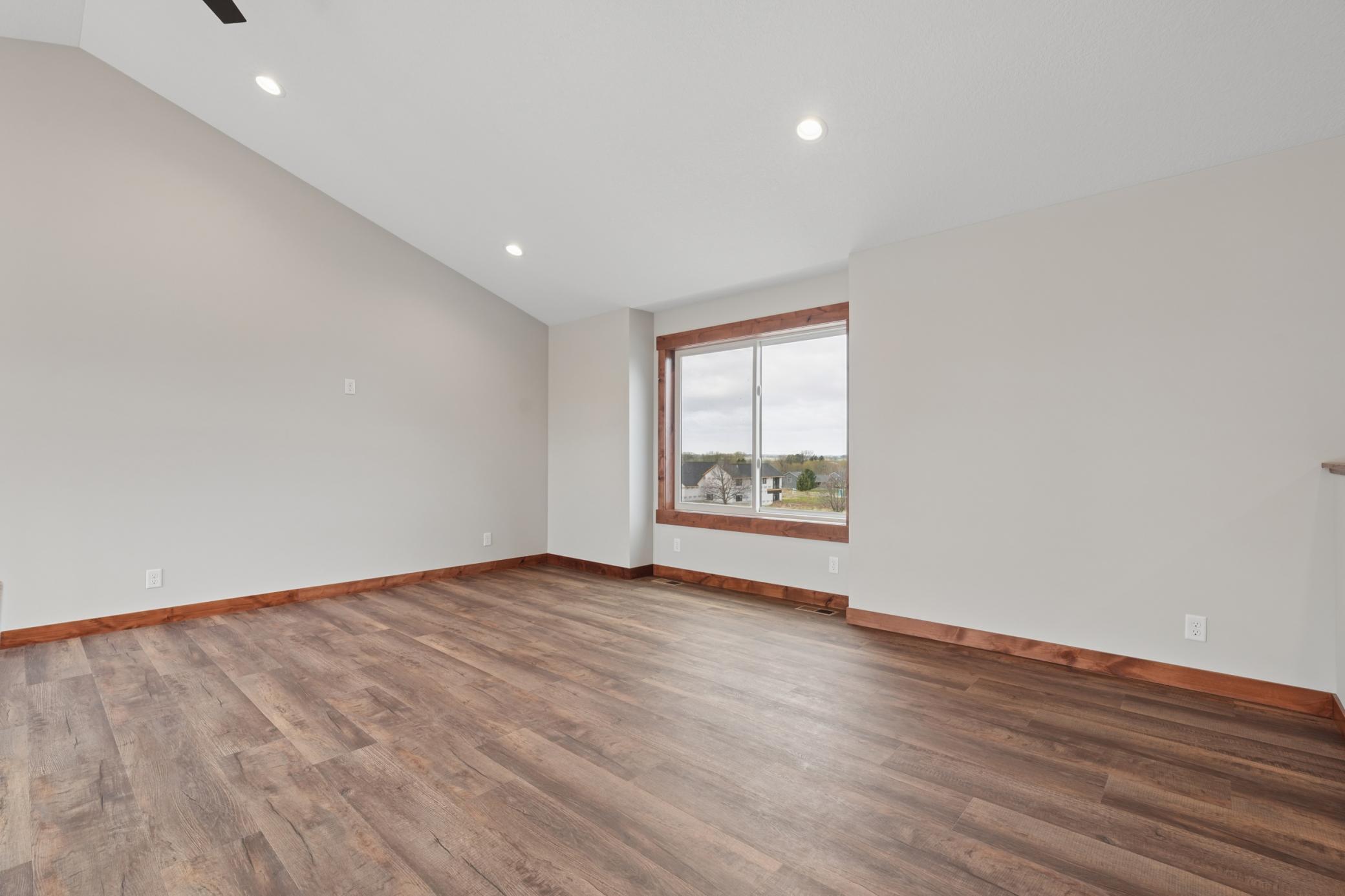 222 Eagle Ridge Drive Property Photo 10