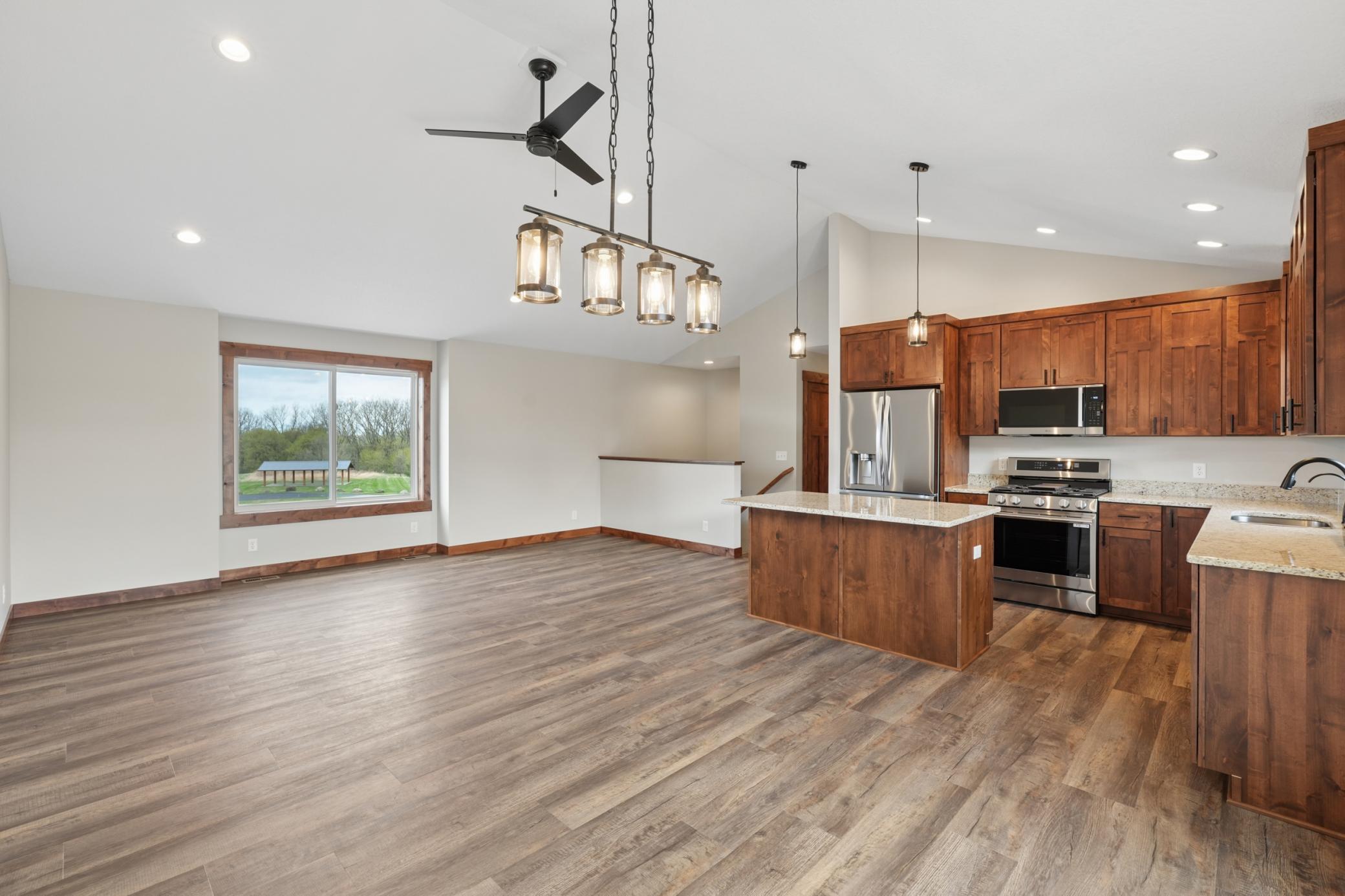 222 Eagle Ridge Drive Property Photo 12