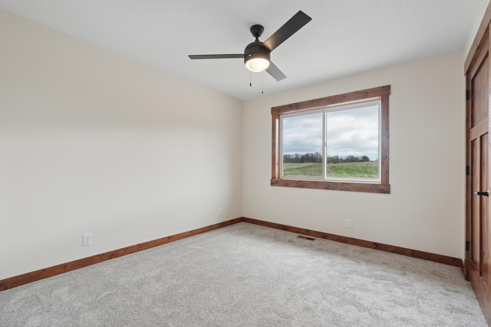 222 Eagle Ridge Drive Property Photo 16