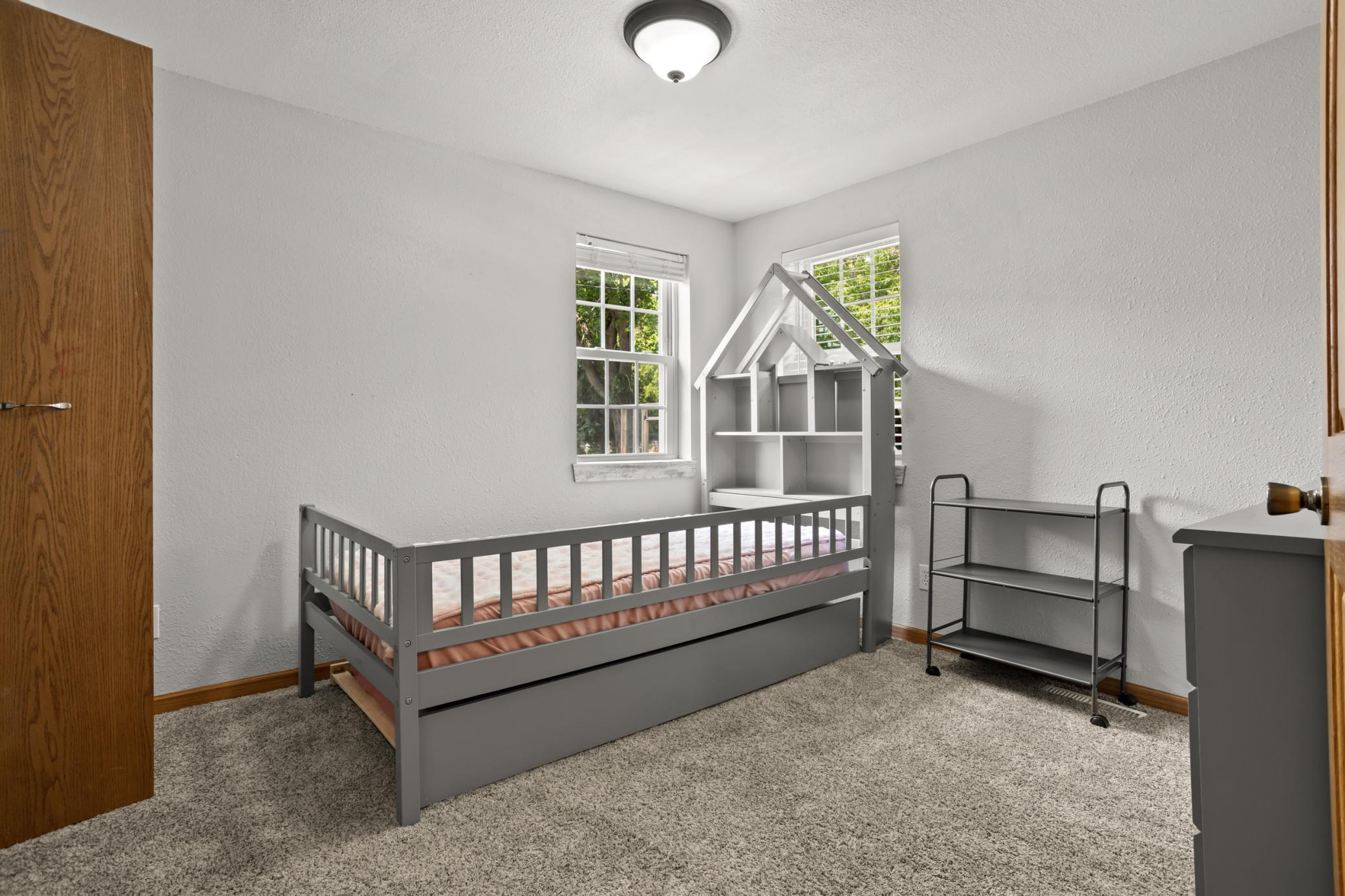 202 Park Street Property Photo 10