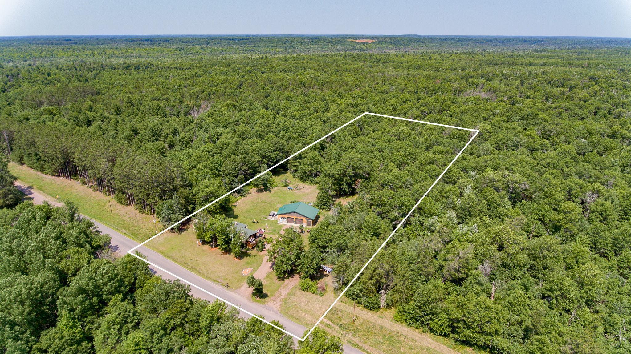 8998 N River Road Property Photo 3