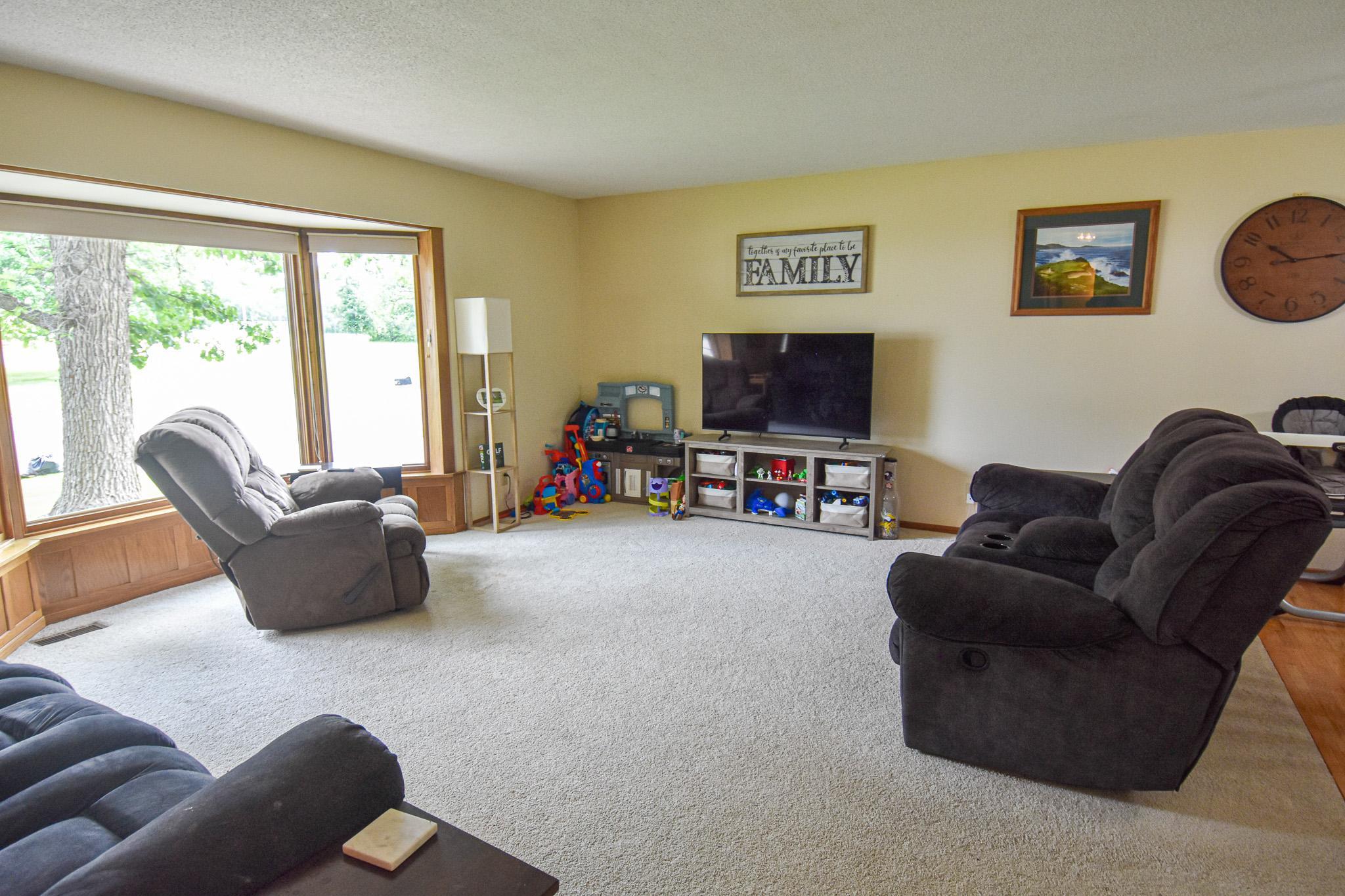 808 Alice Drive Property Photo 7