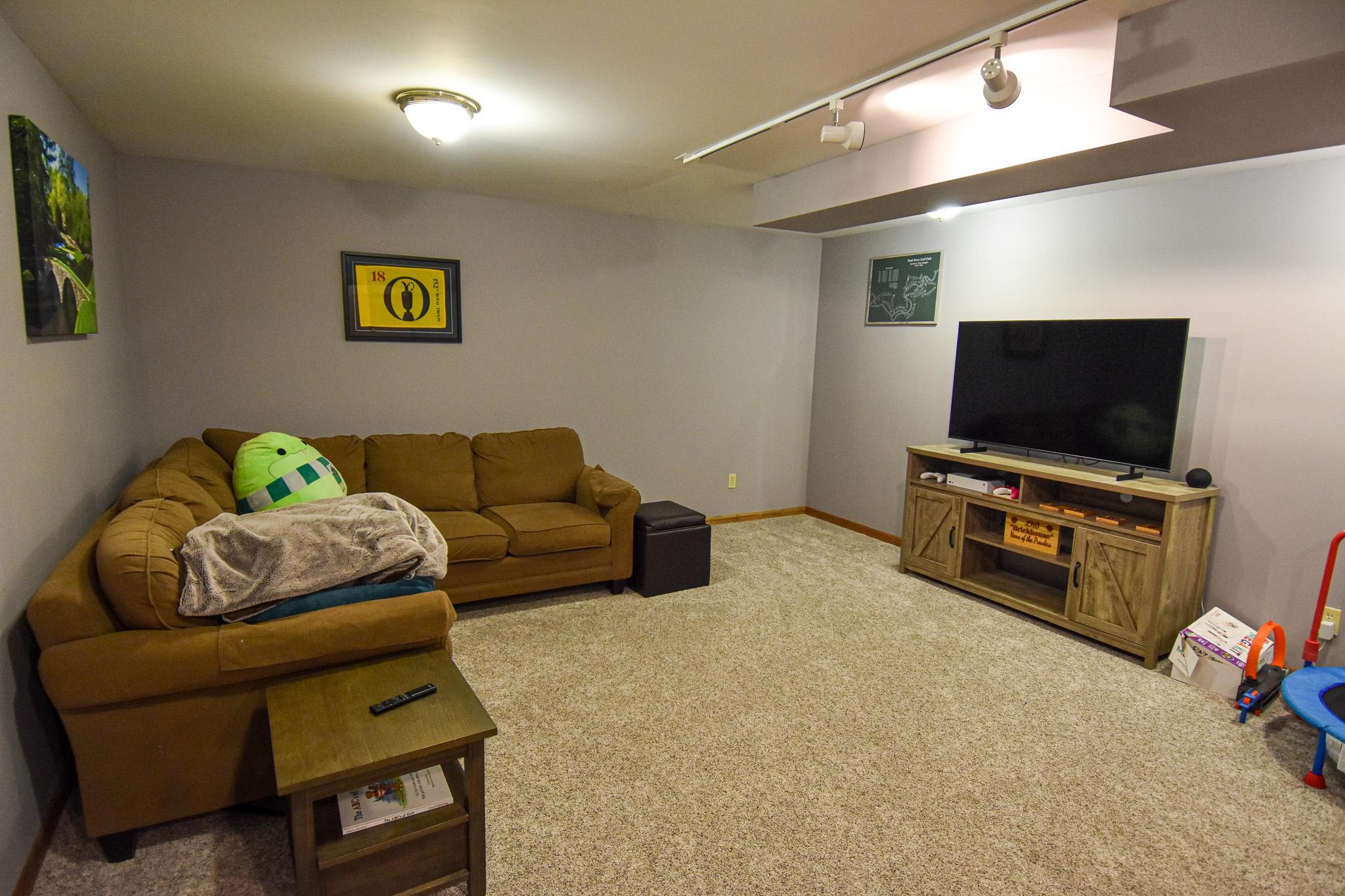 808 Alice Drive Property Photo 39