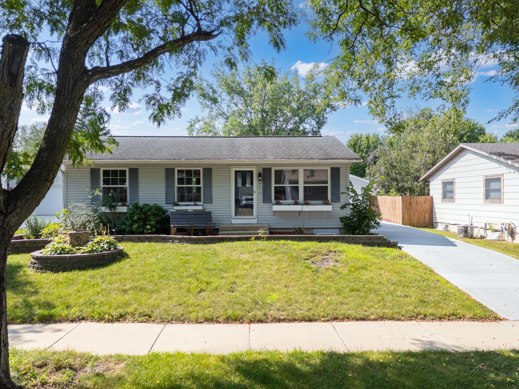 622 30th Street Ne Property Photo 1