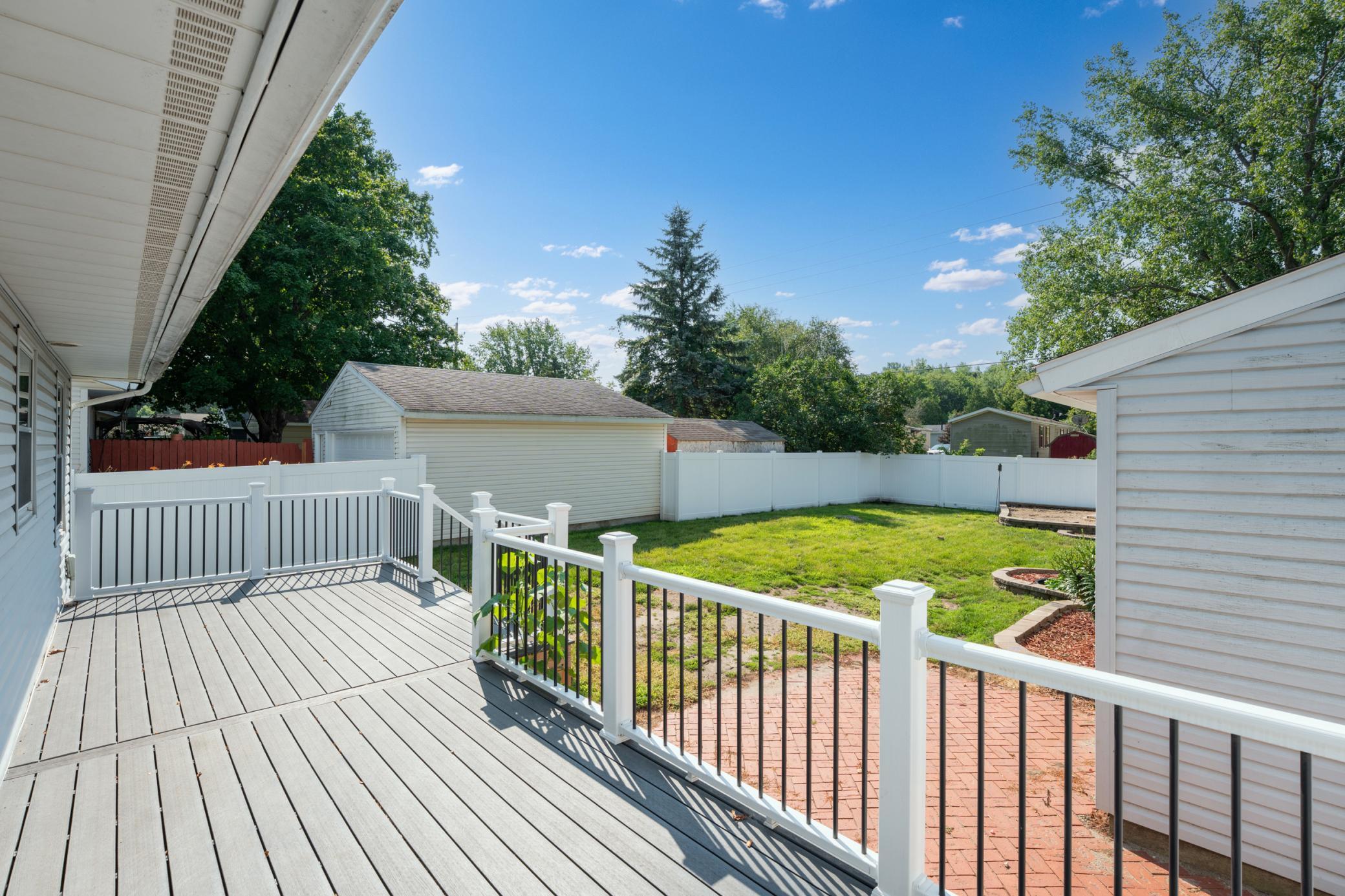622 30th Street Ne Property Photo 5