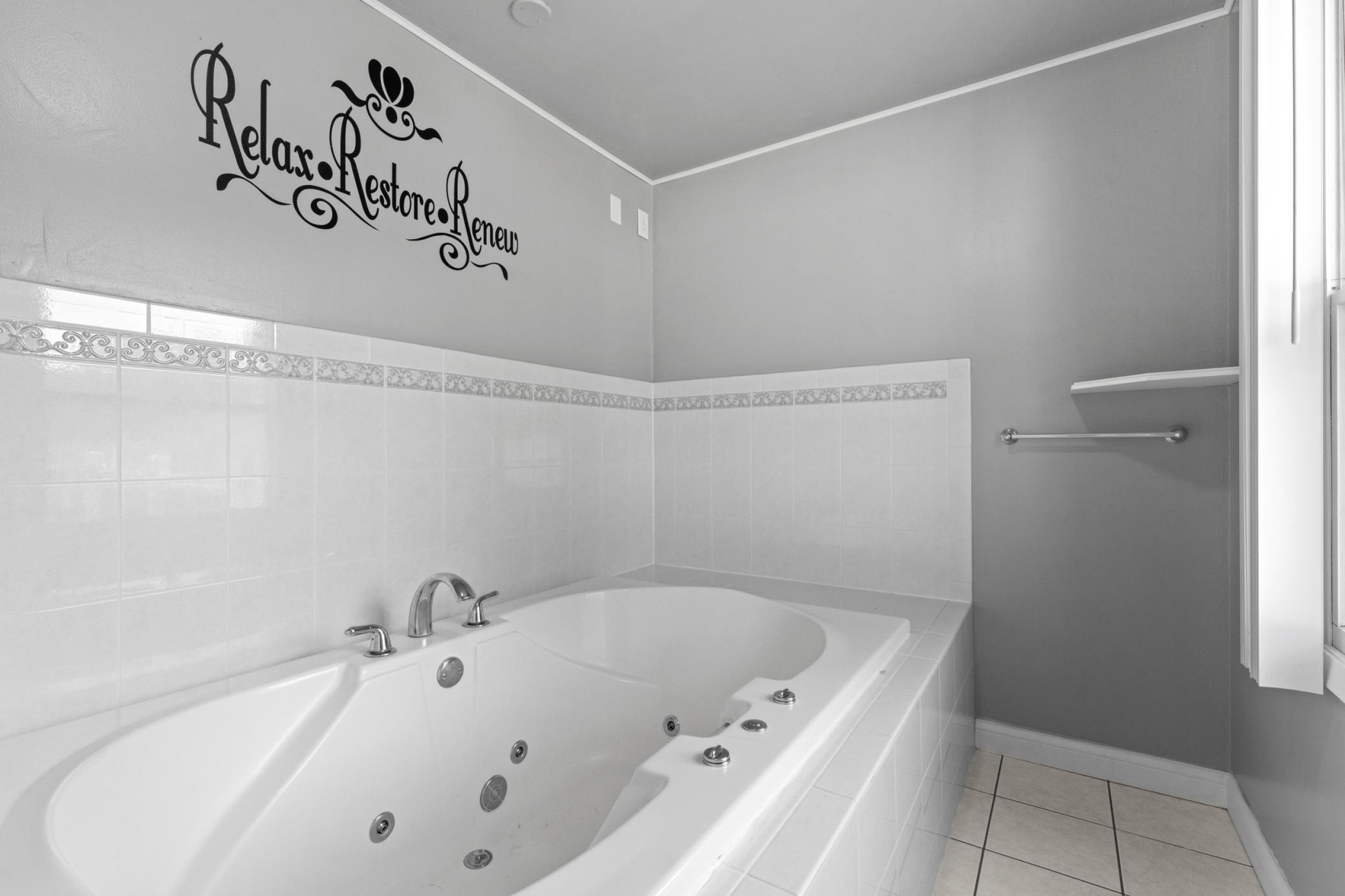 622 30th Street Ne Property Photo 13