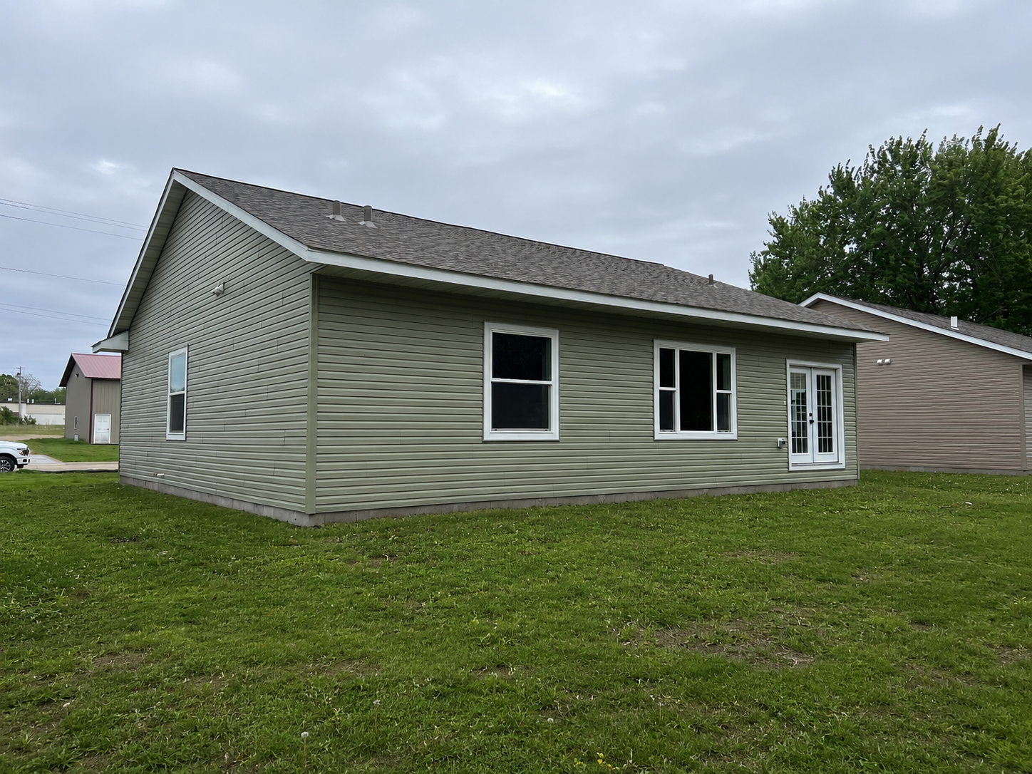 820 Spark Avenue Property Photo 6