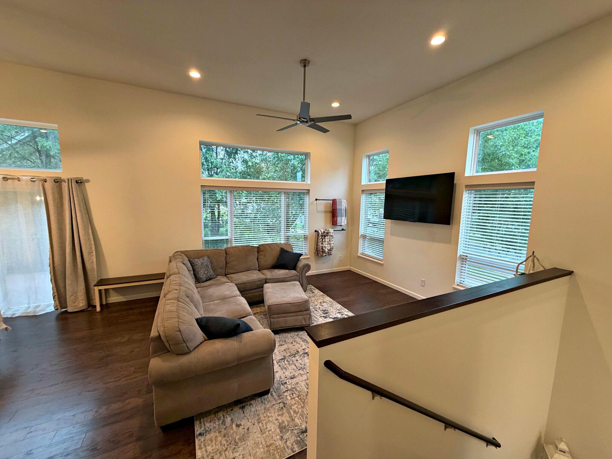 13349 Bronze Parkway Property Photo 3