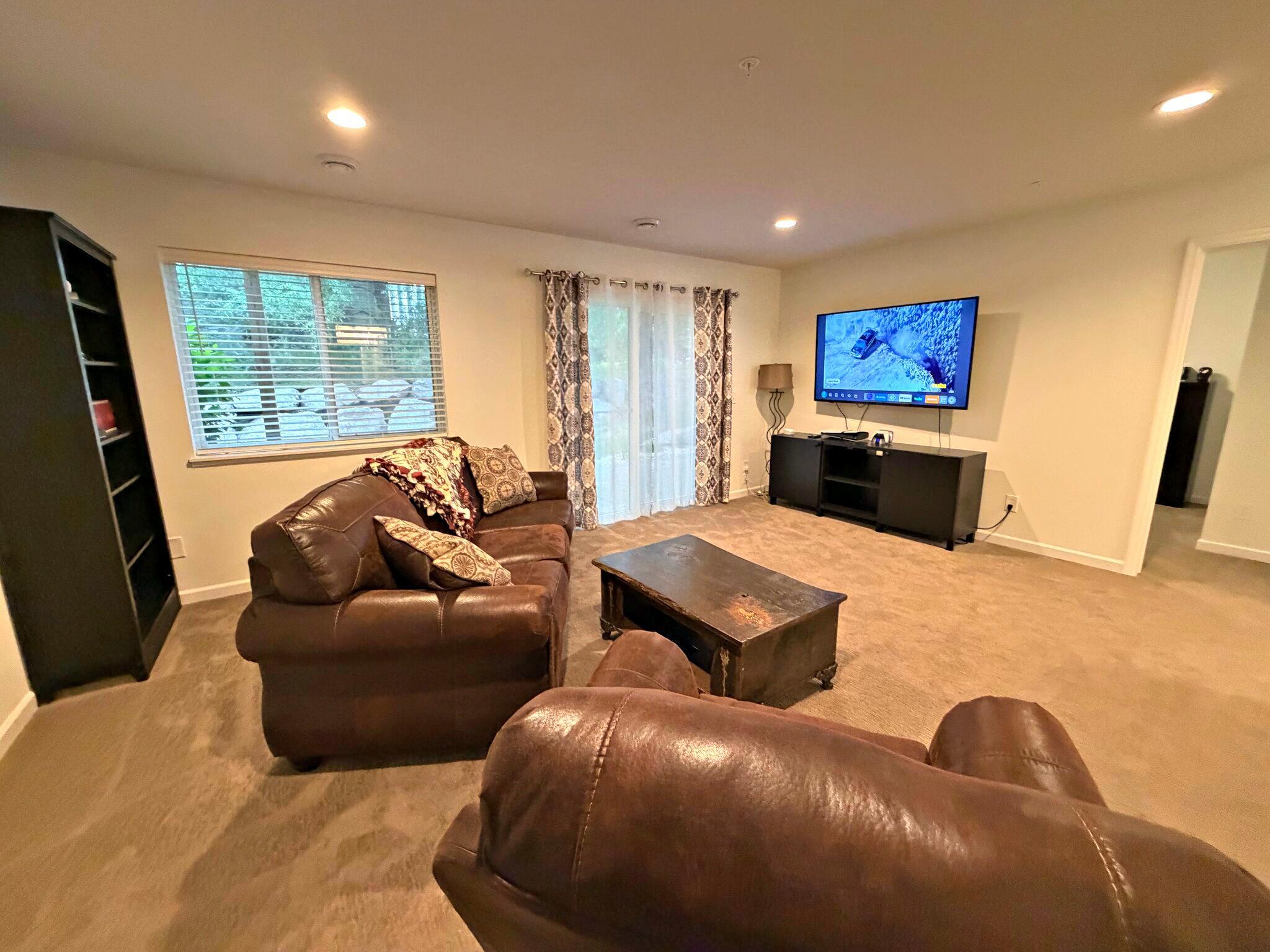 13349 Bronze Parkway Property Photo 9