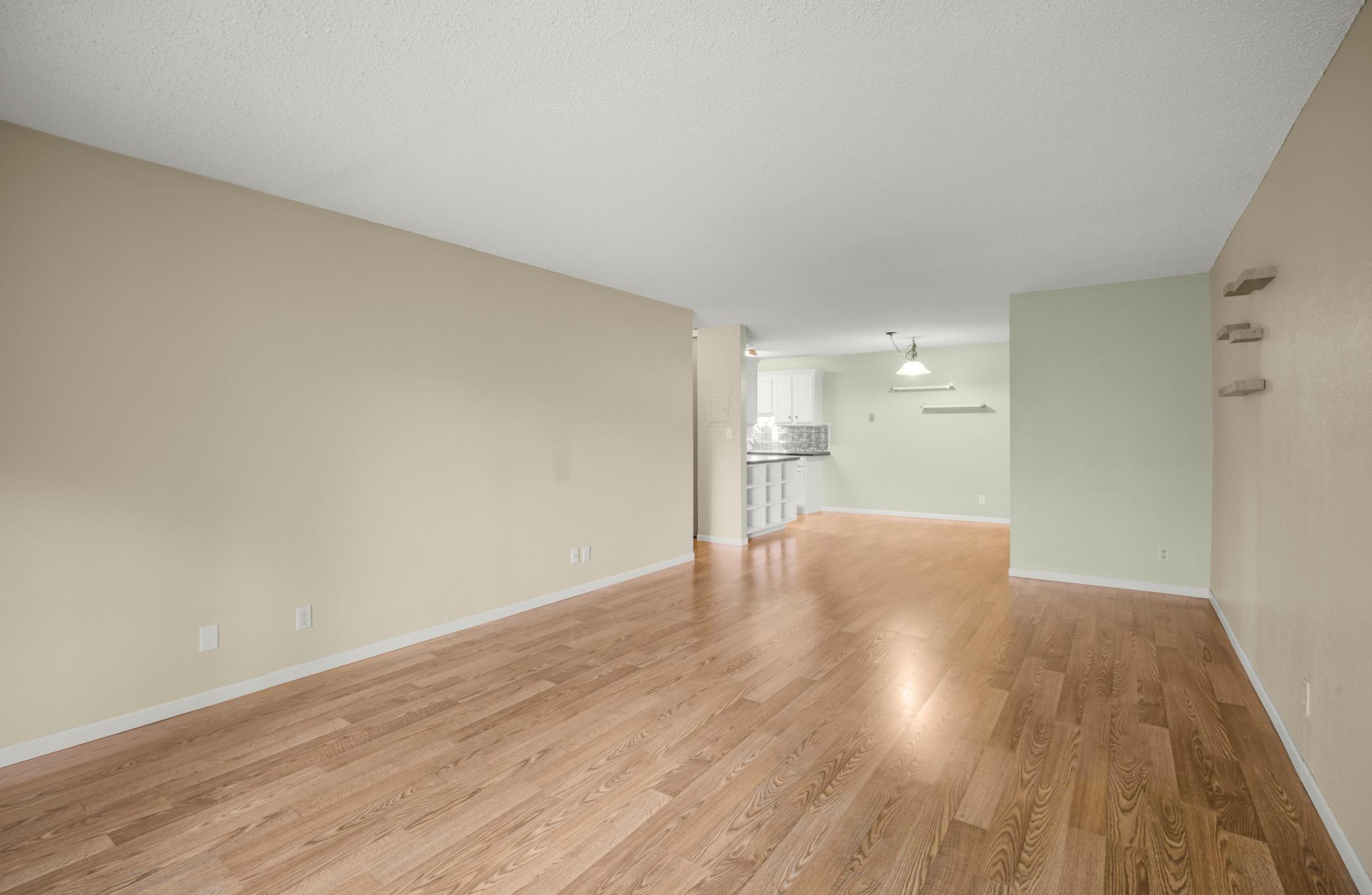 4 Pine Tree Drive 321 Property Photo 4