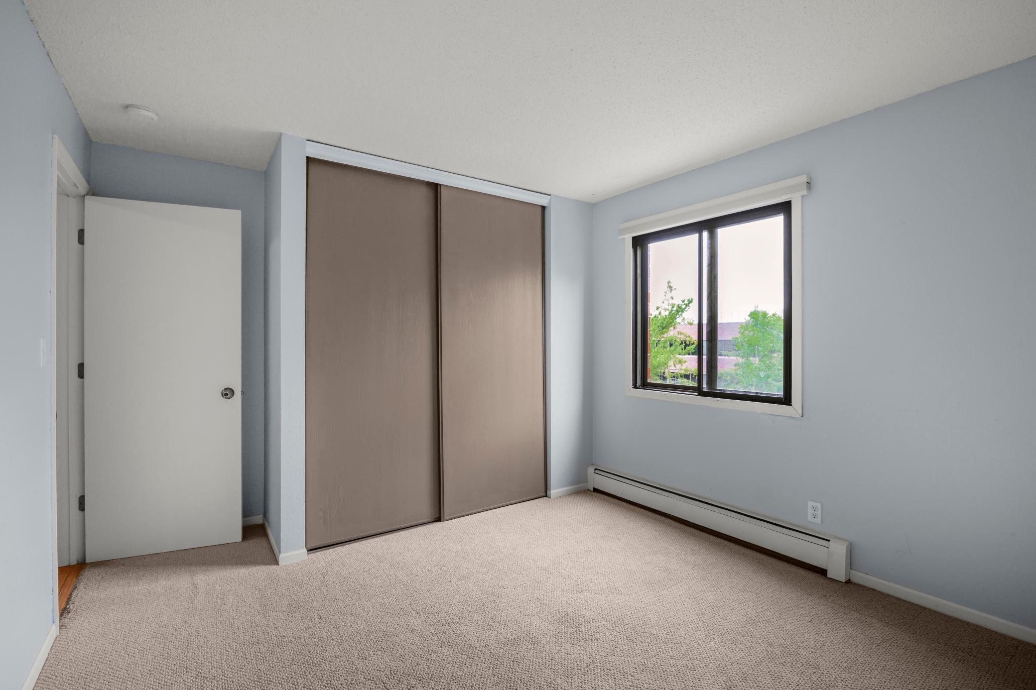 4 Pine Tree Drive 321 Property Photo 7