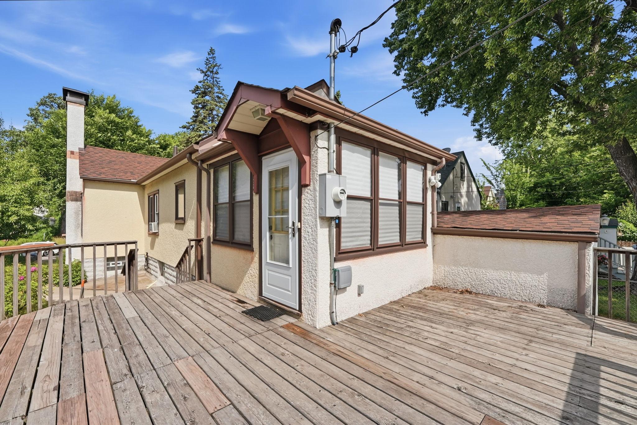 4223 Nokomis Avenue Property Photo 7