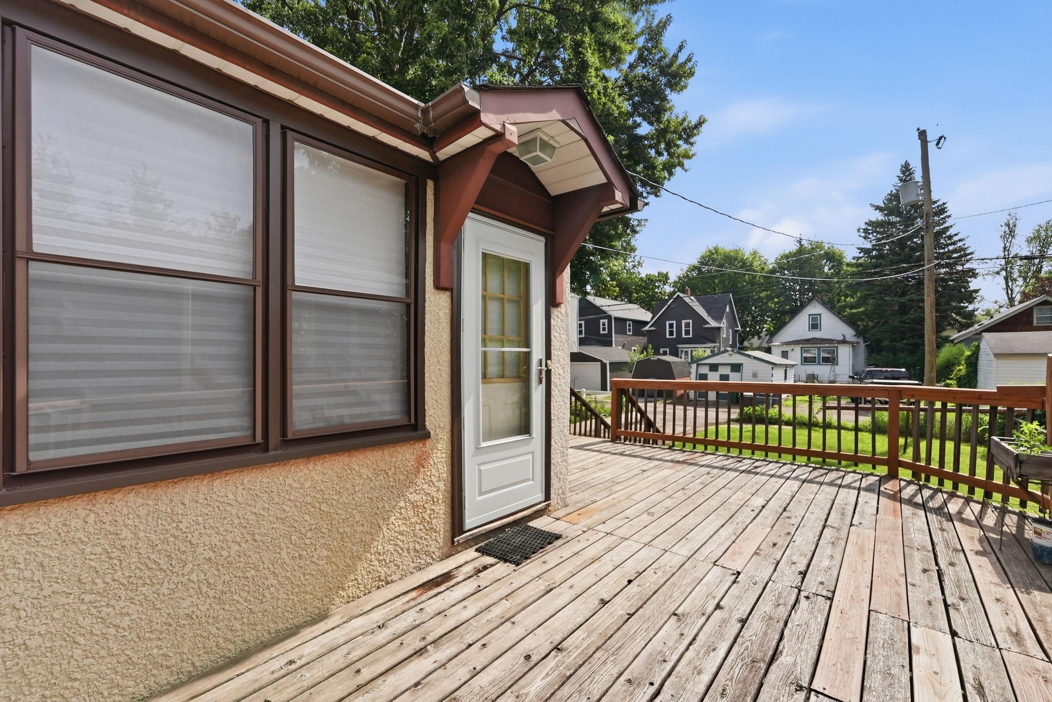 4223 Nokomis Avenue Property Photo 8