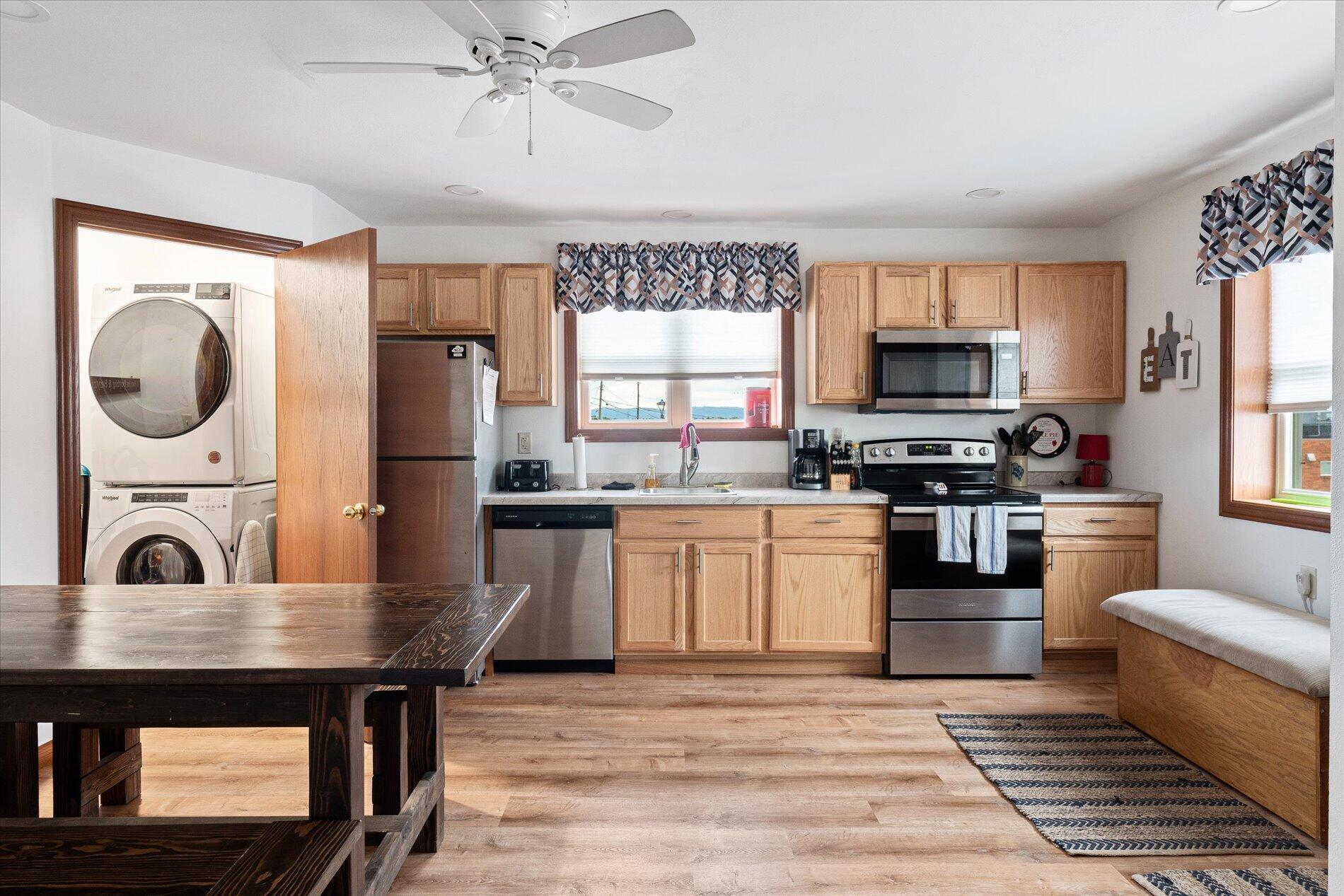 25 N Walnut Street Property Photo 15