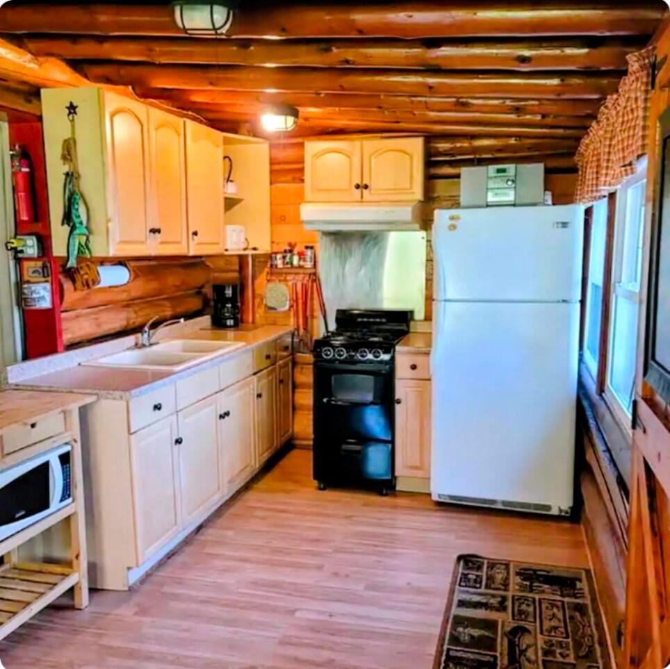 51812 Becker Road Property Photo 27