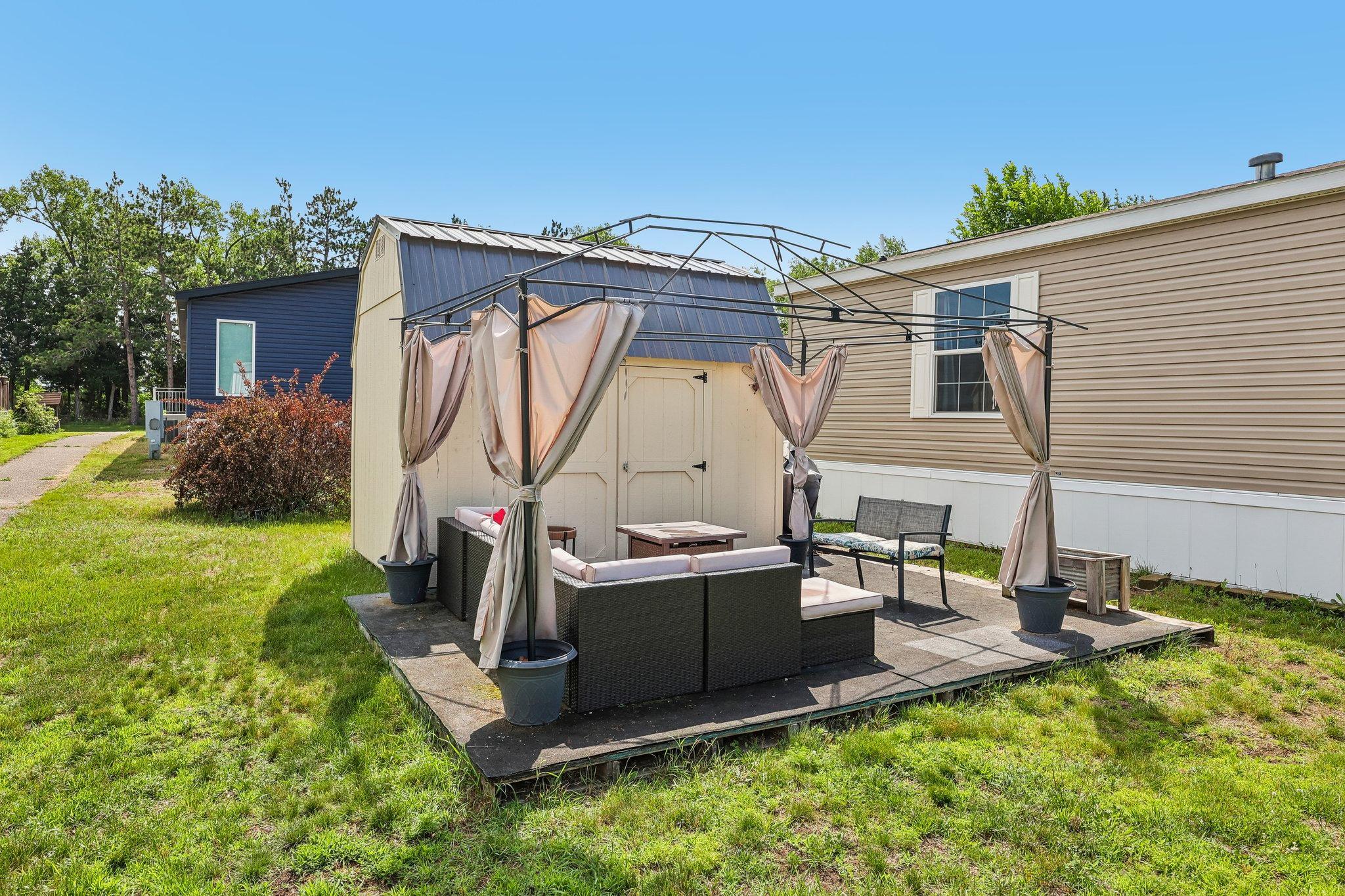 11955 Stevens Avenue Property Photo 2