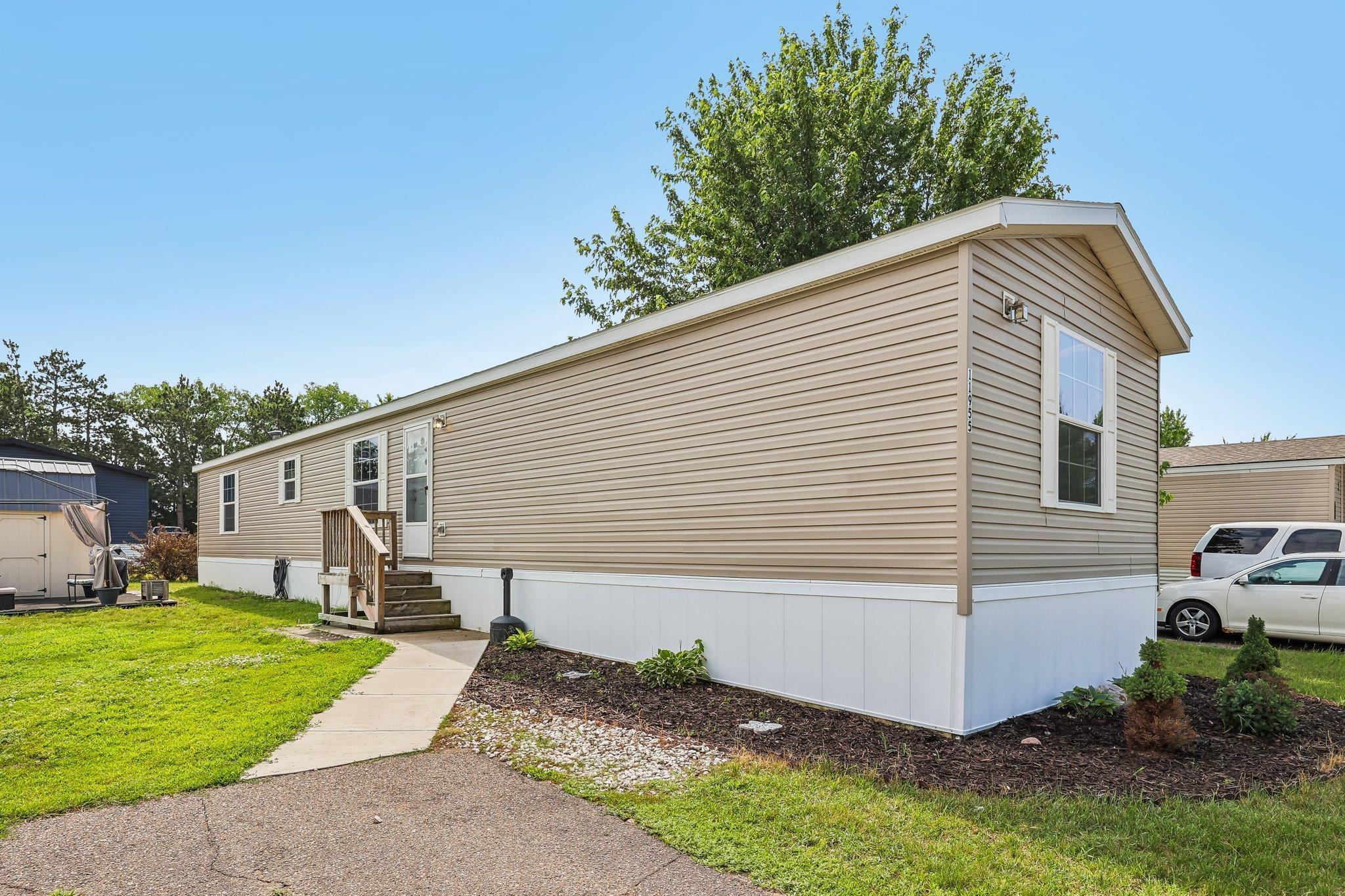 11955 Stevens Avenue Property Photo 5