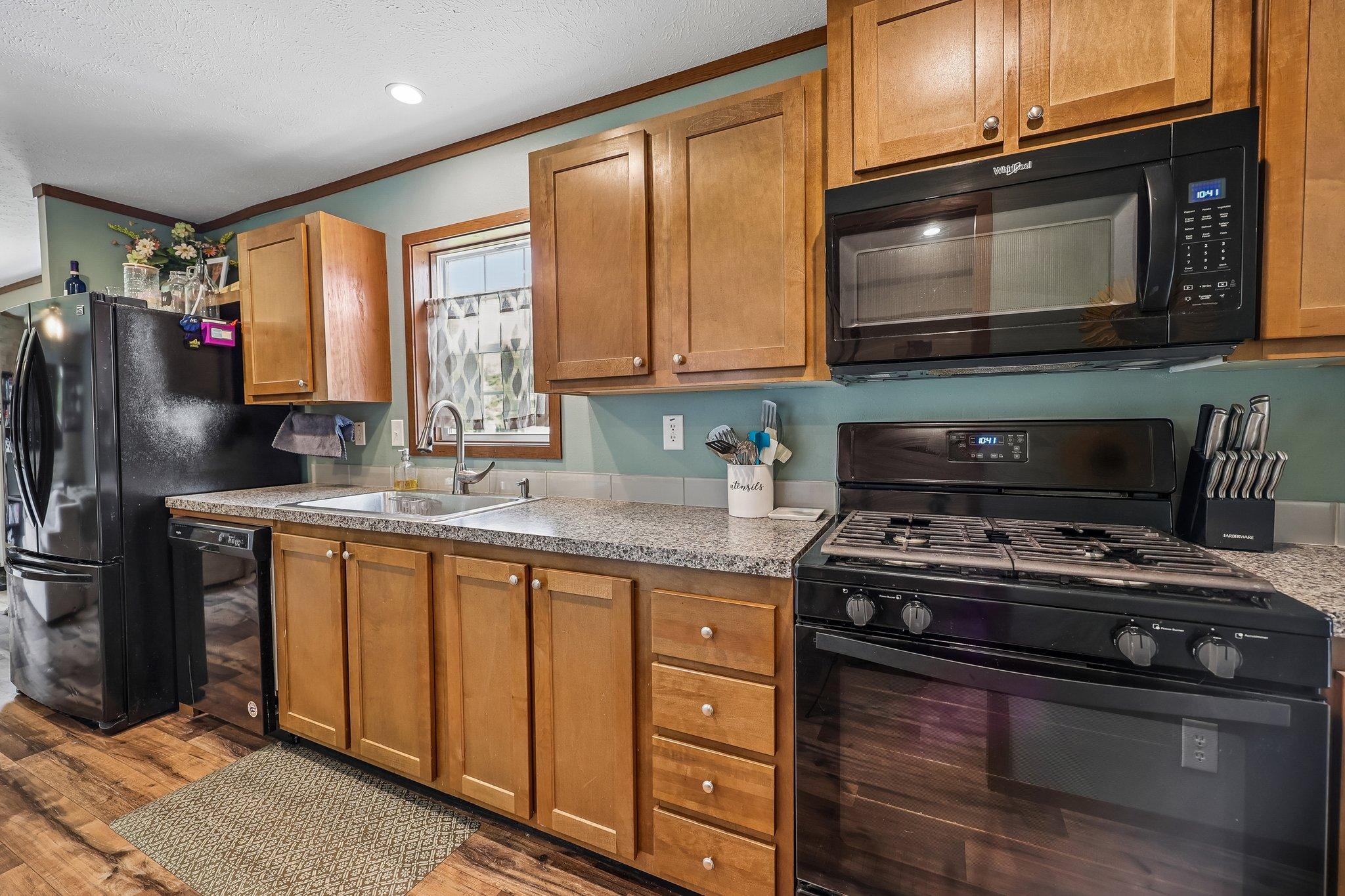 11955 Stevens Avenue Property Photo 13