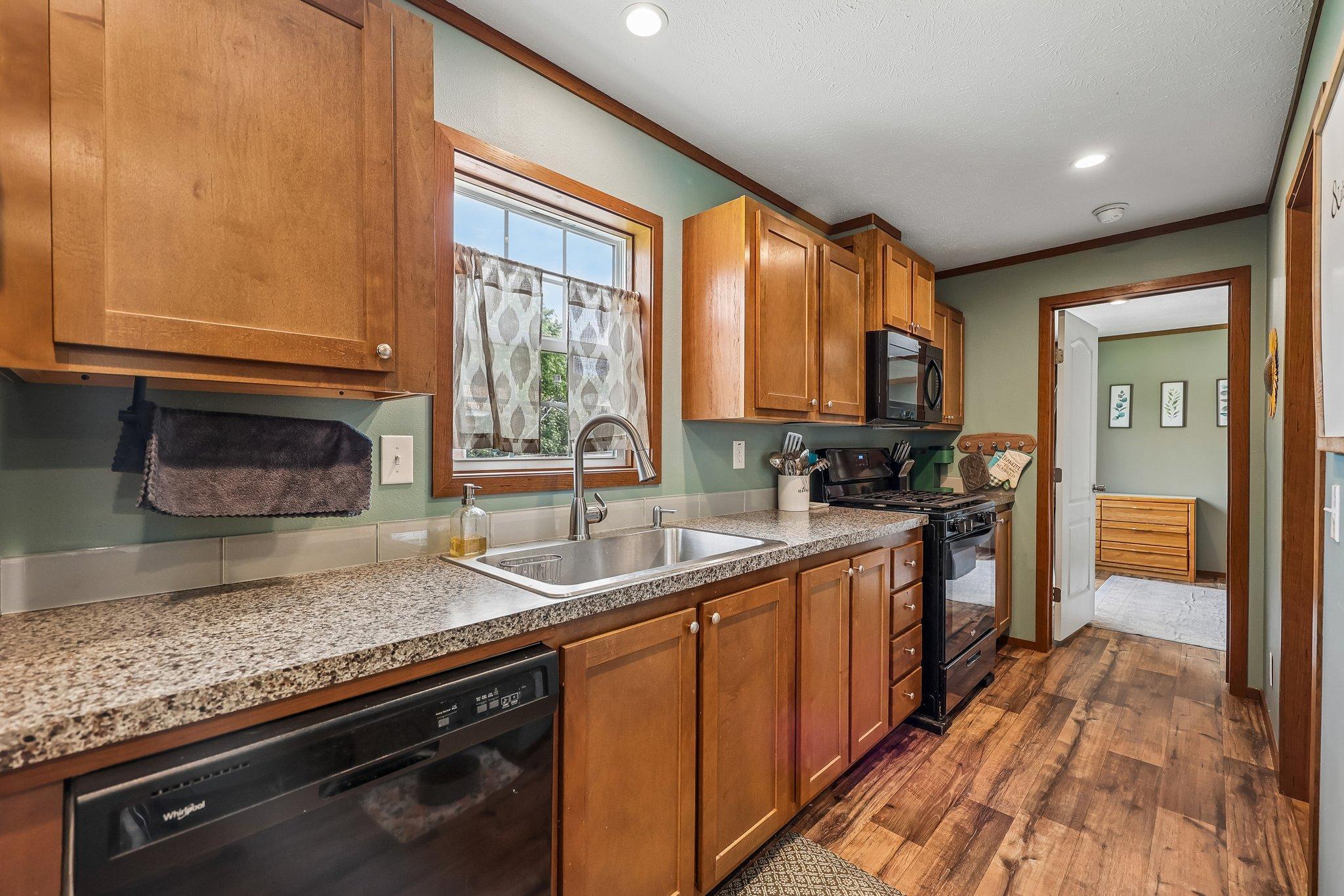11955 Stevens Avenue Property Photo 14