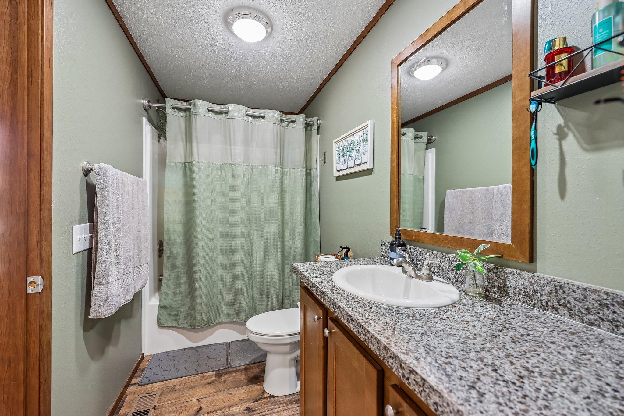 11955 Stevens Avenue Property Photo 17