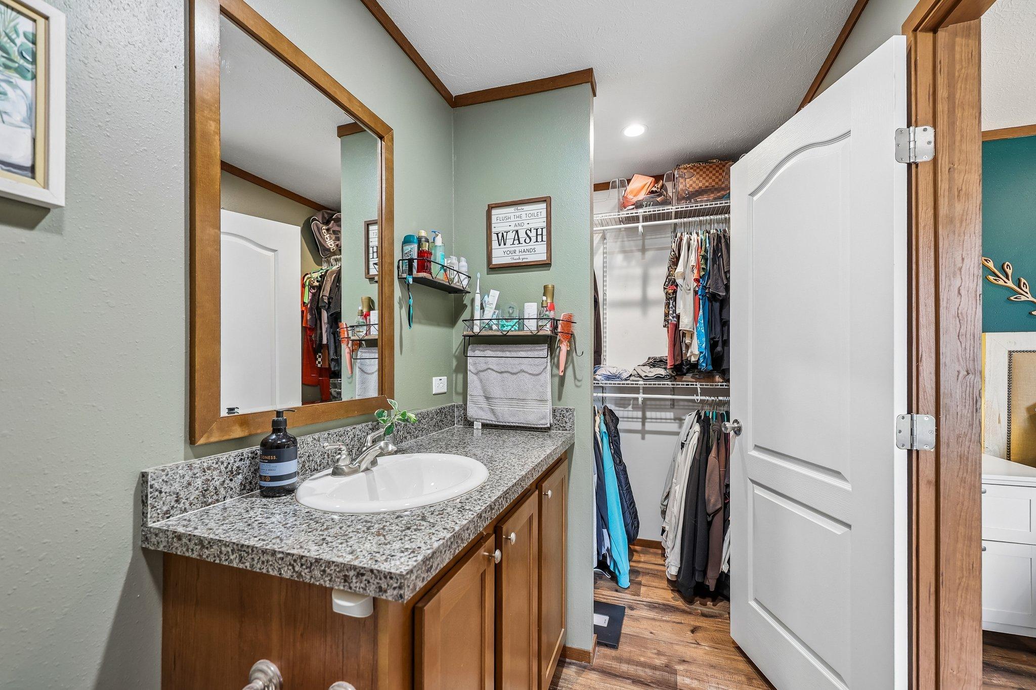11955 Stevens Avenue Property Photo 18