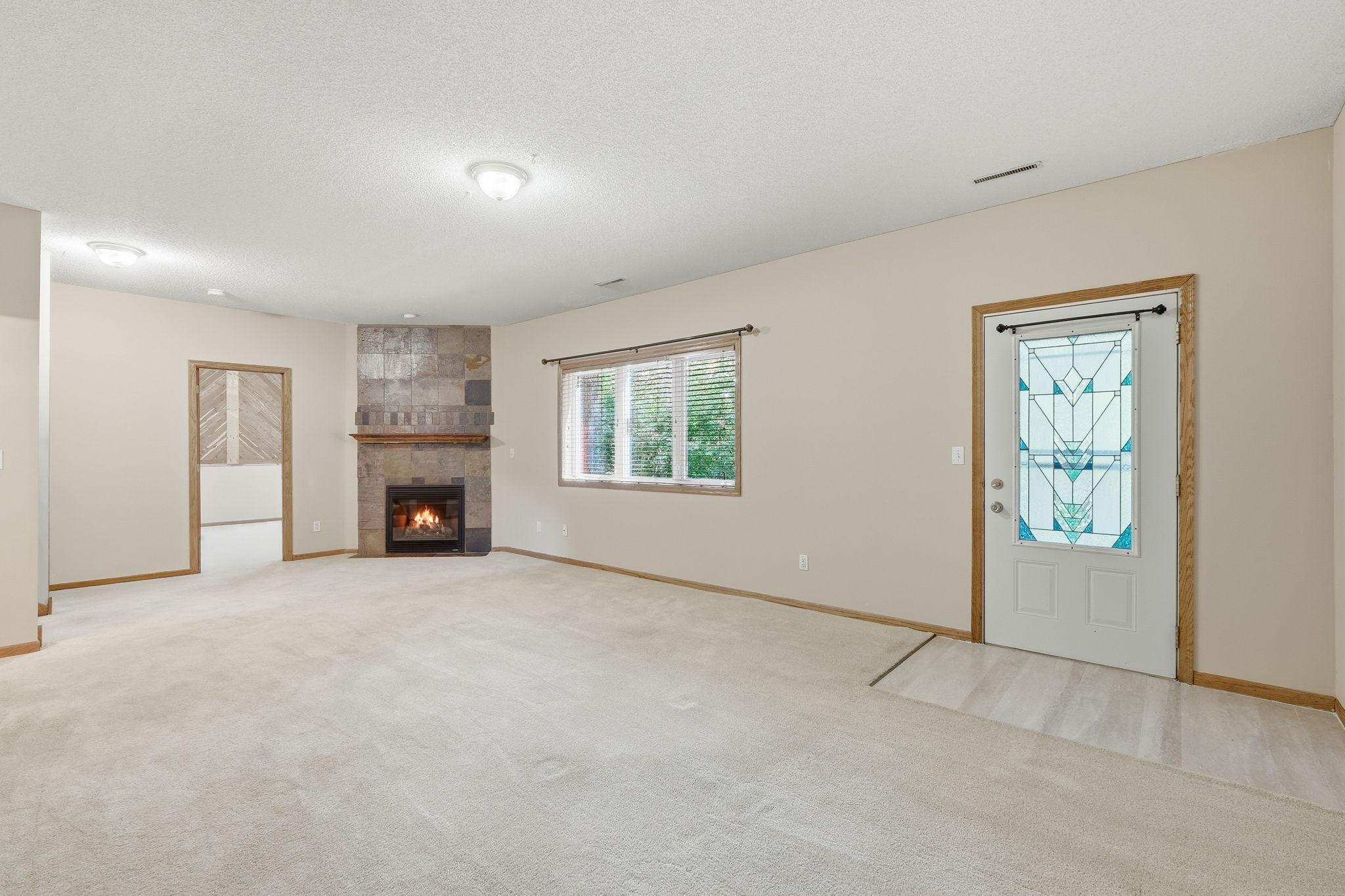 14075 Natchez Avenue Property Photo 16