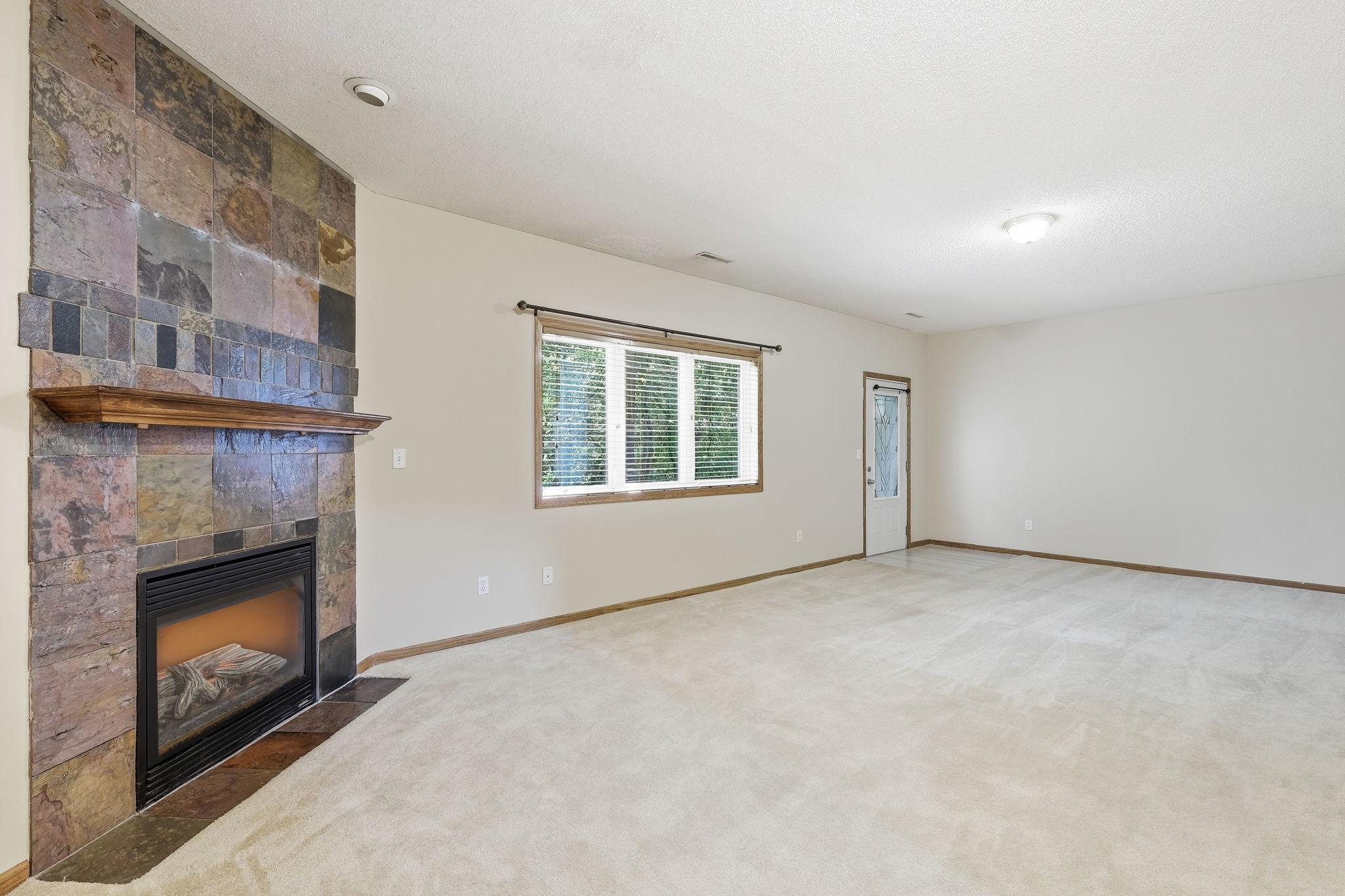 14075 Natchez Avenue Property Photo 17