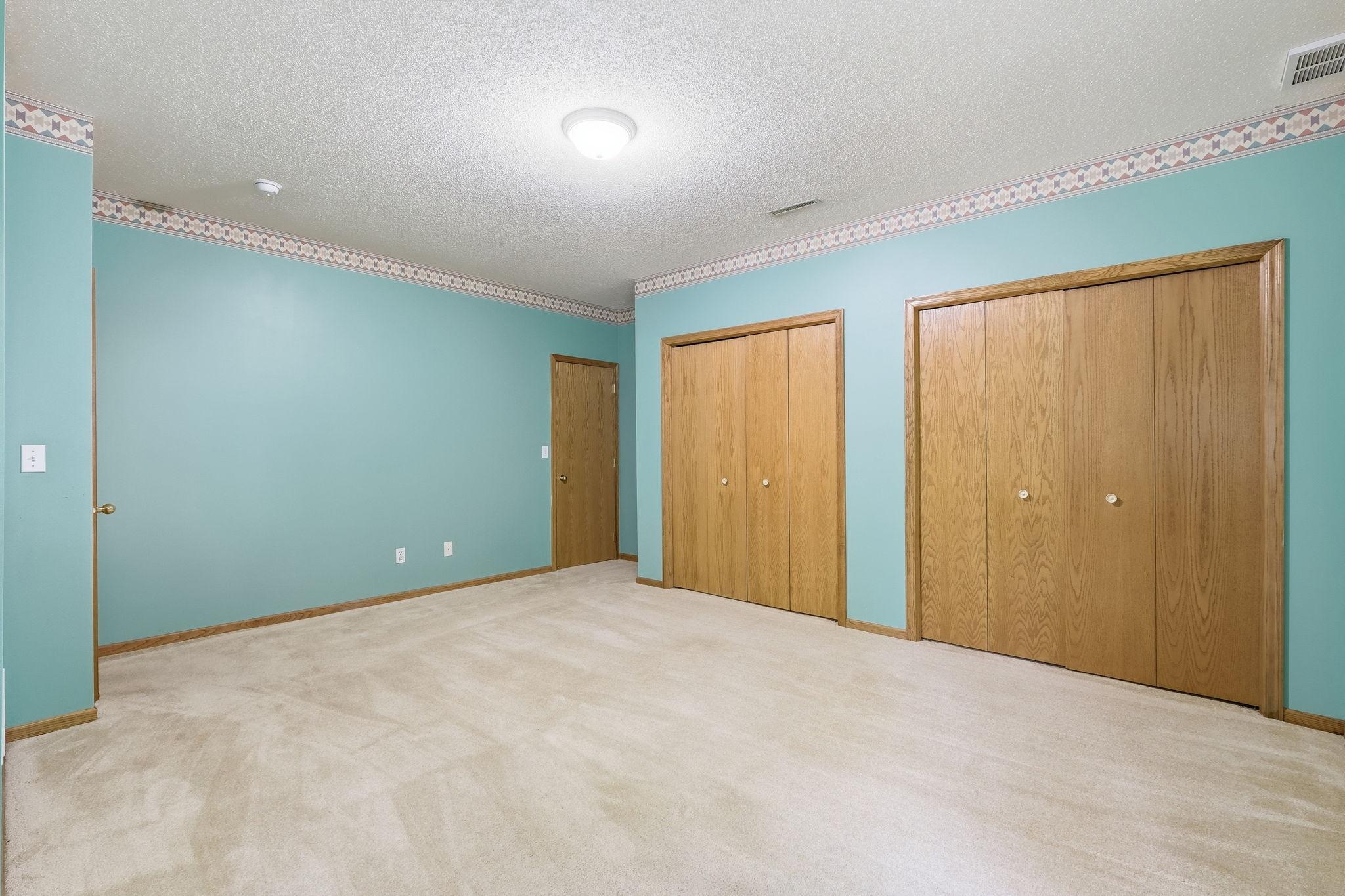 14075 Natchez Avenue Property Photo 19
