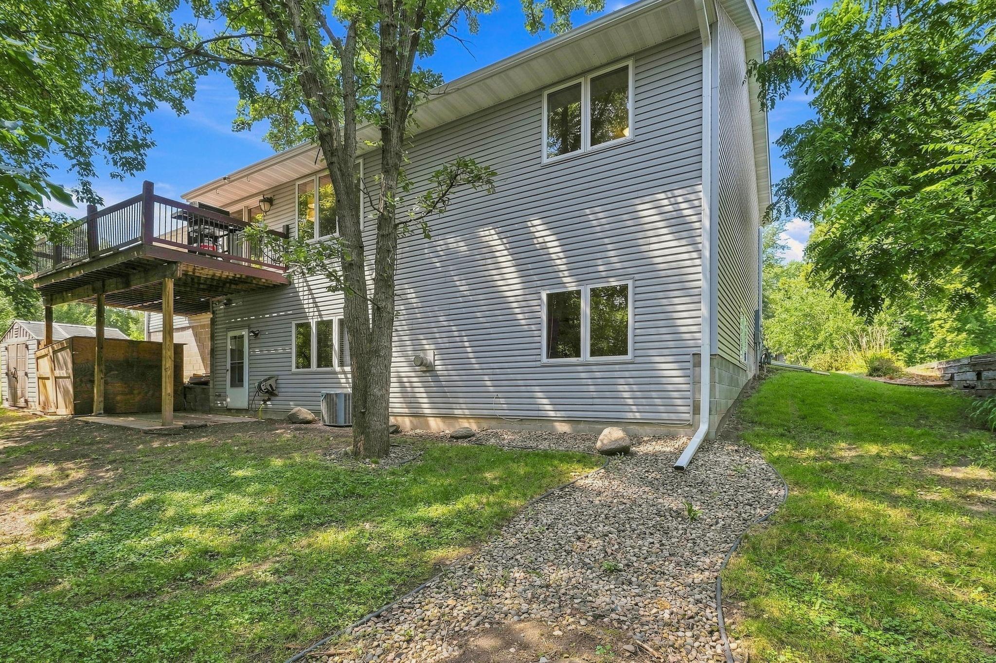 14075 Natchez Avenue Property Photo 22