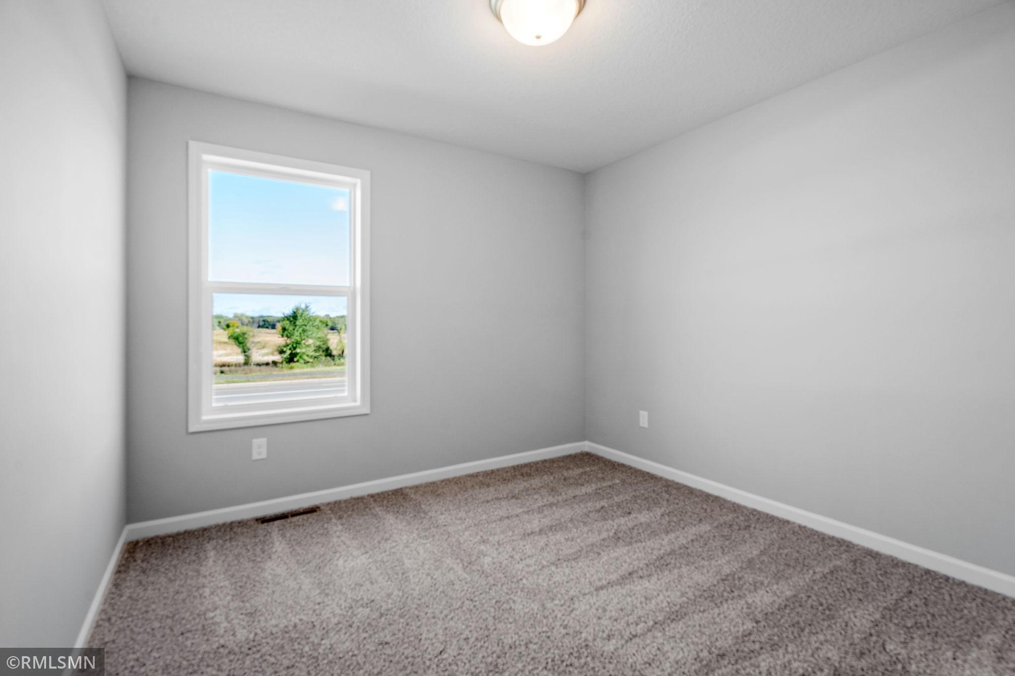 2617 Ivan Avenue Ne Property Photo 21
