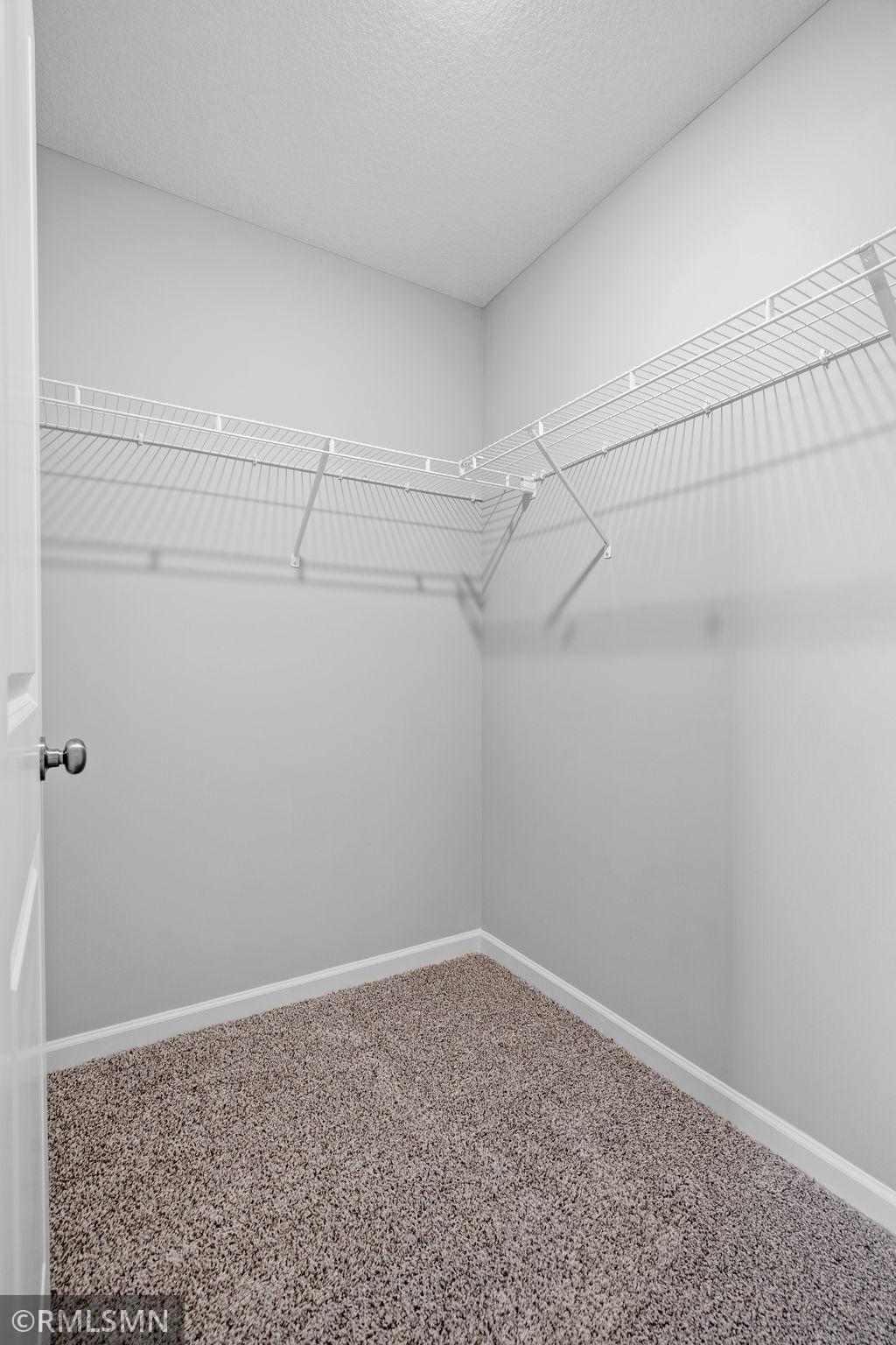 2617 Ivan Avenue Ne Property Photo 23