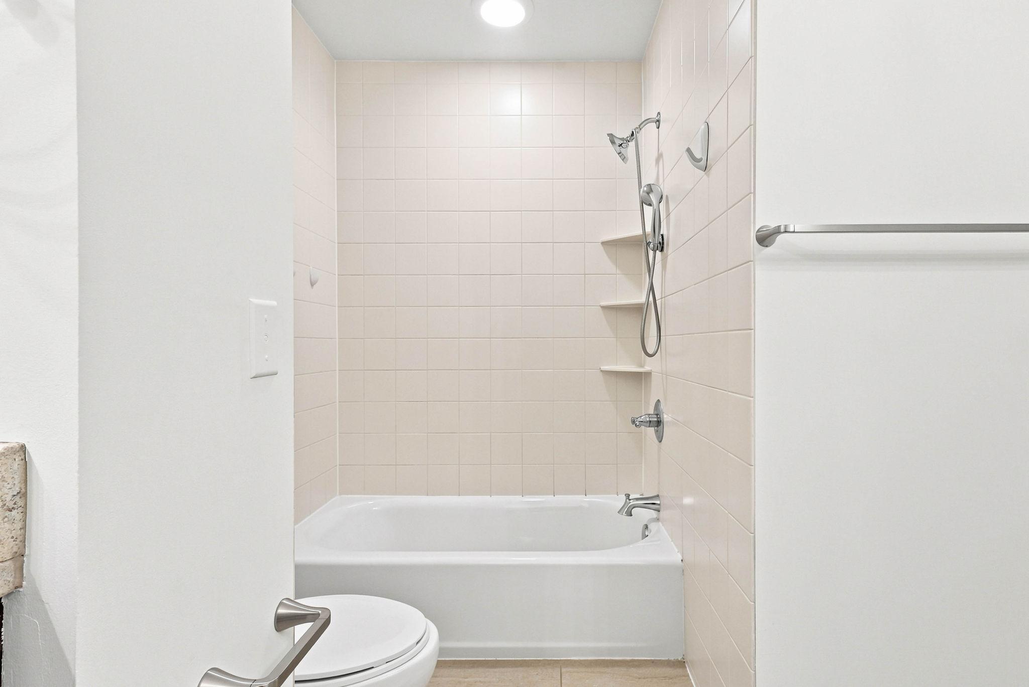 1161 Goodrich Avenue Property Photo 37