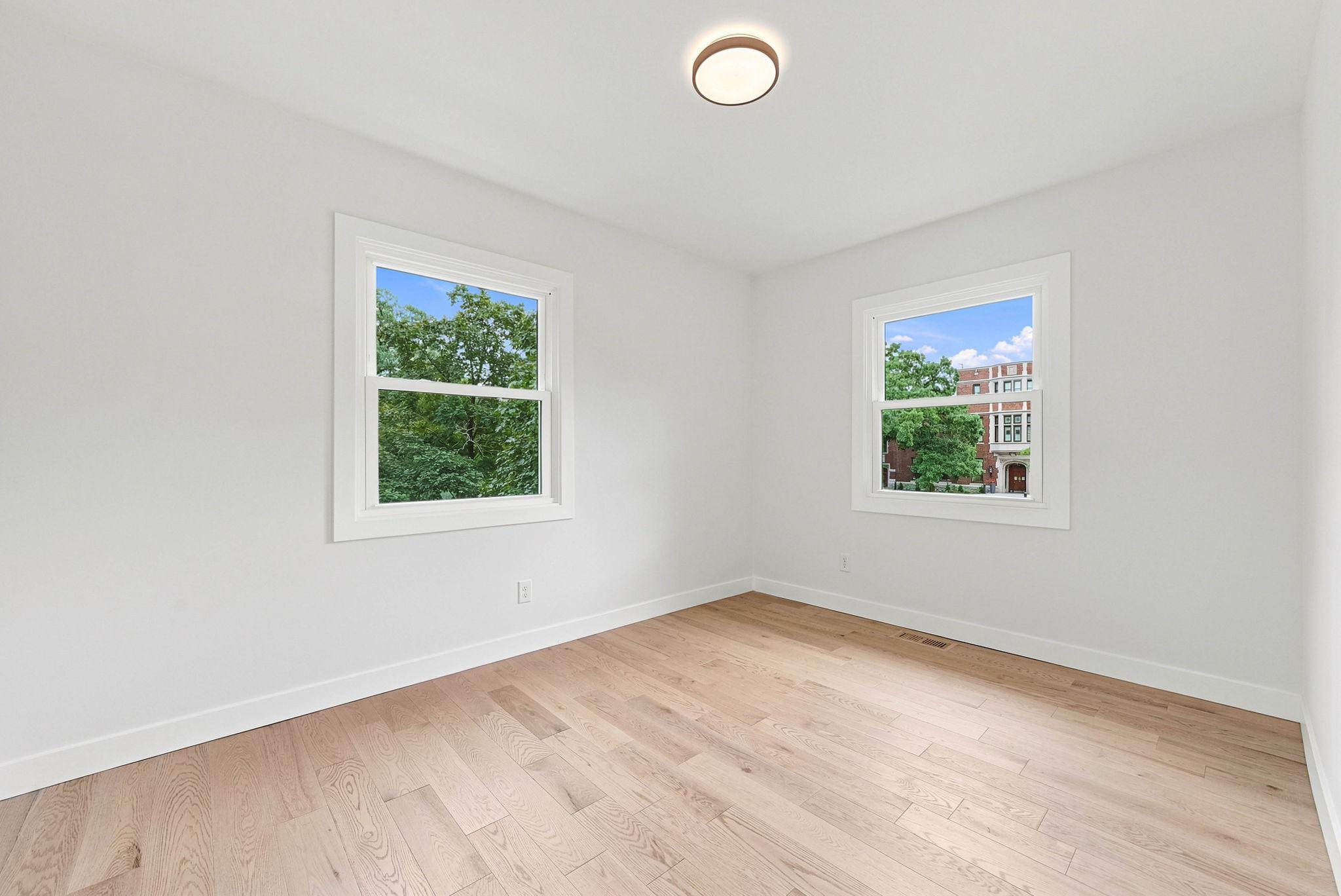1161 Goodrich Avenue Property Photo 38