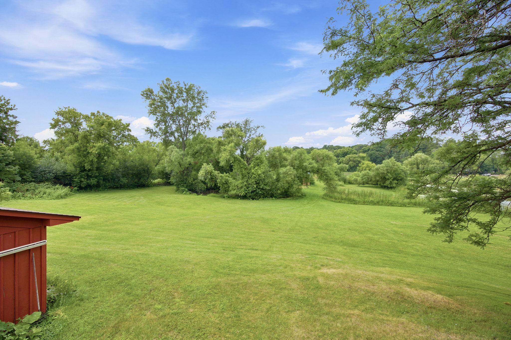 6225 Vicksburg Lane N Property Photo 45