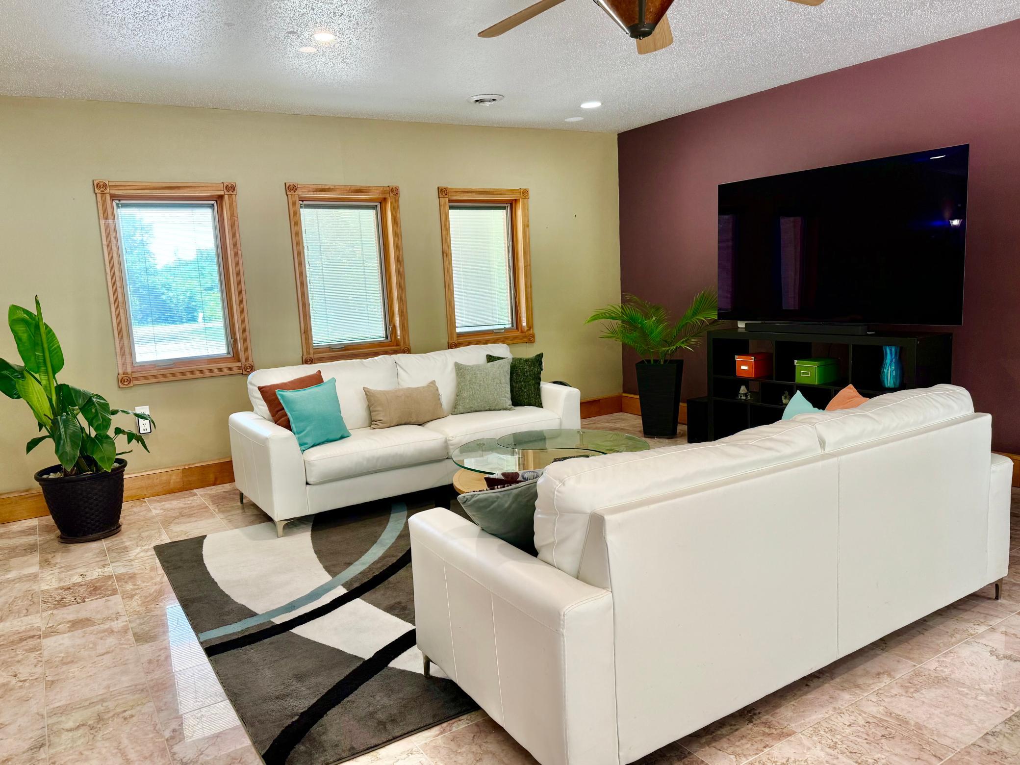 16150 93rd Avenue Property Photo 5