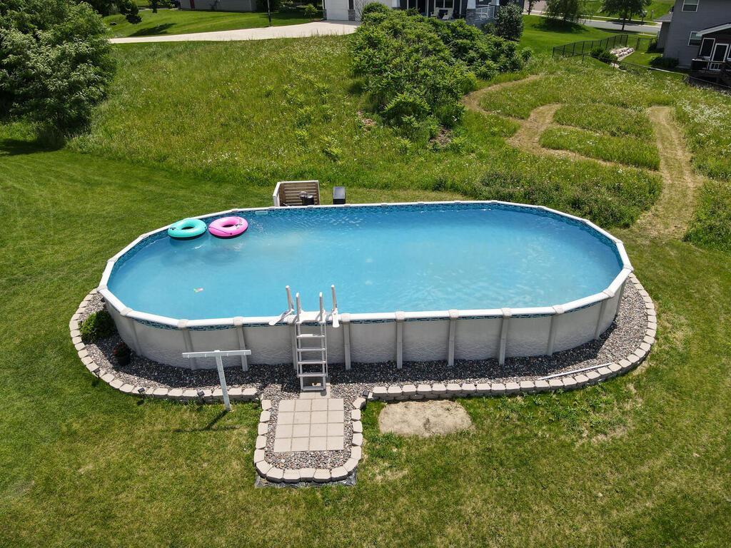 1221 Bishop Circle Property Photo 36