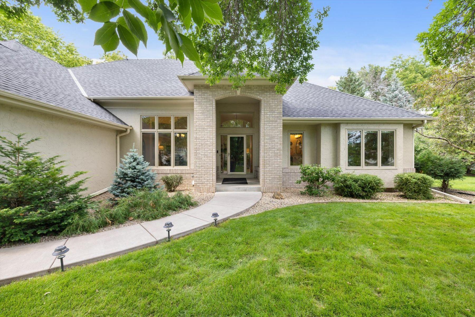 16010 45th Avenue N Property Photo 7