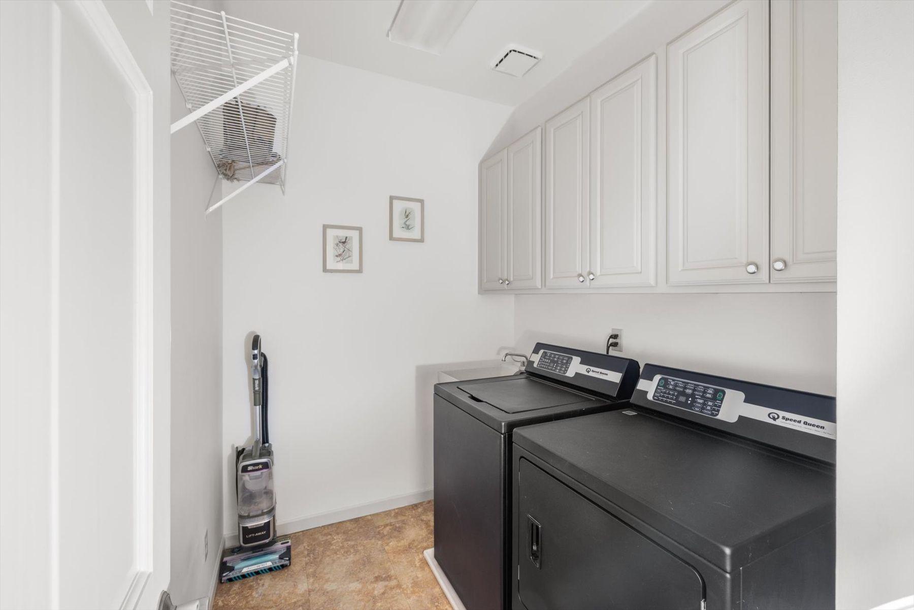 16010 45th Avenue N Property Photo 28