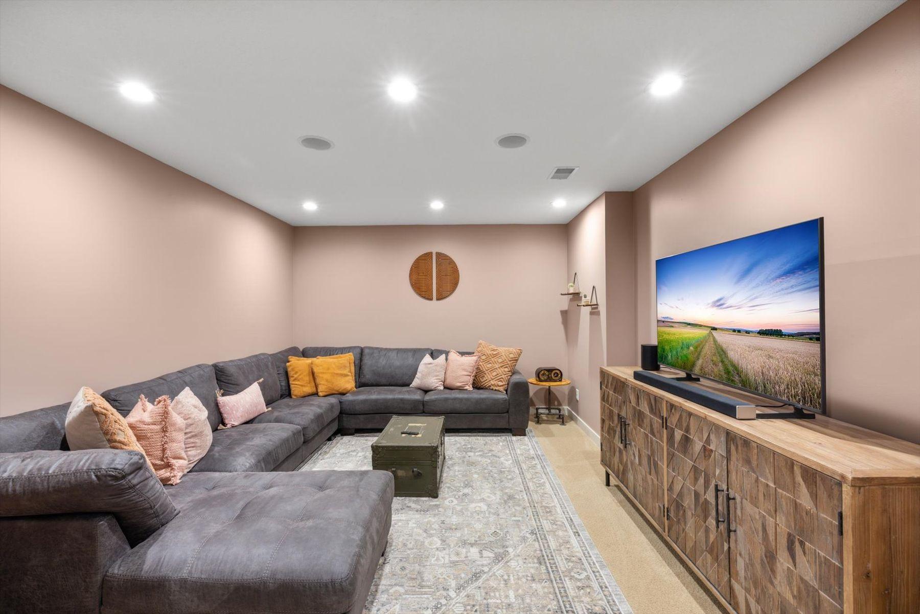 16010 45th Avenue N Property Photo 34