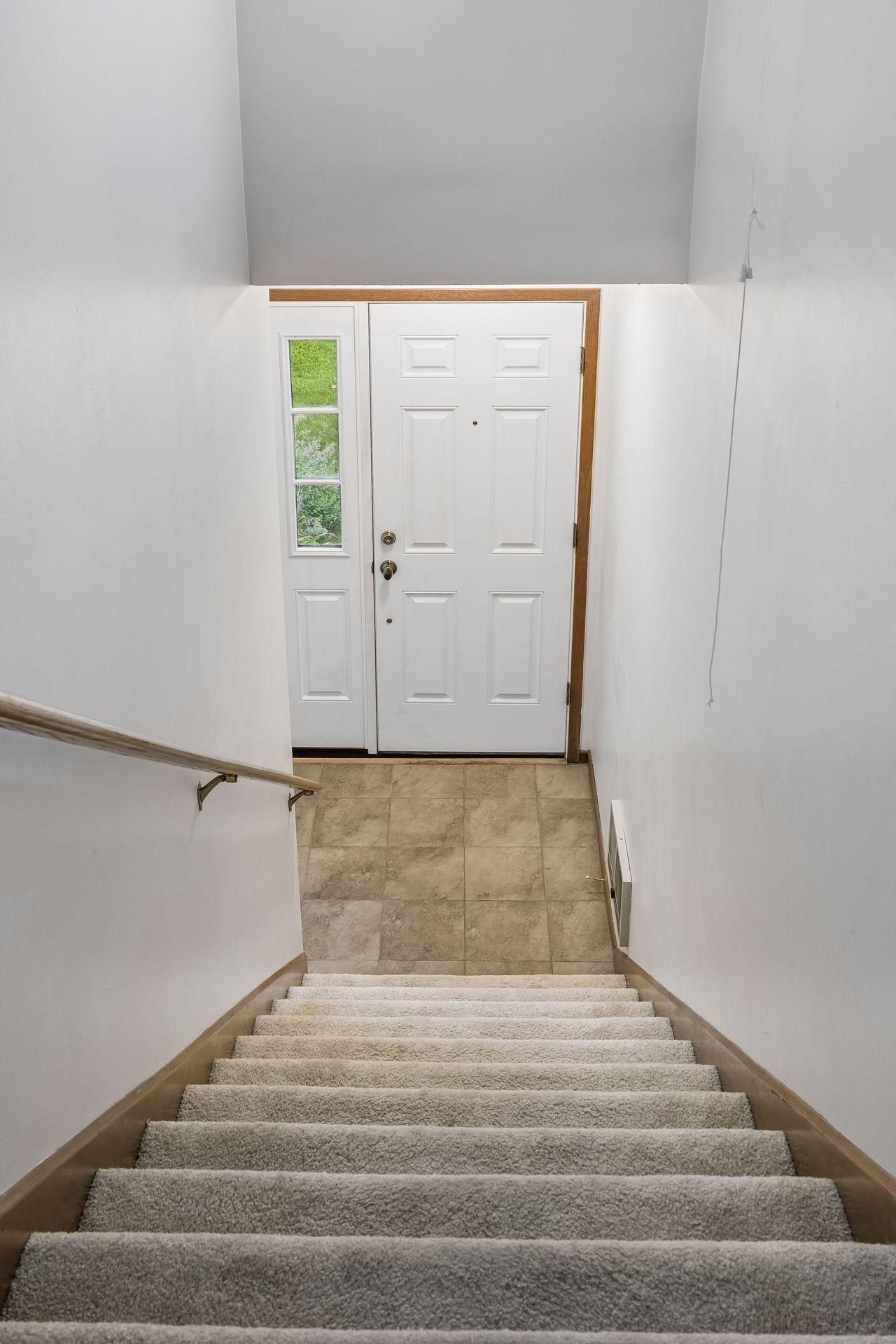 1015 Rae Drive 8 Property Photo 24
