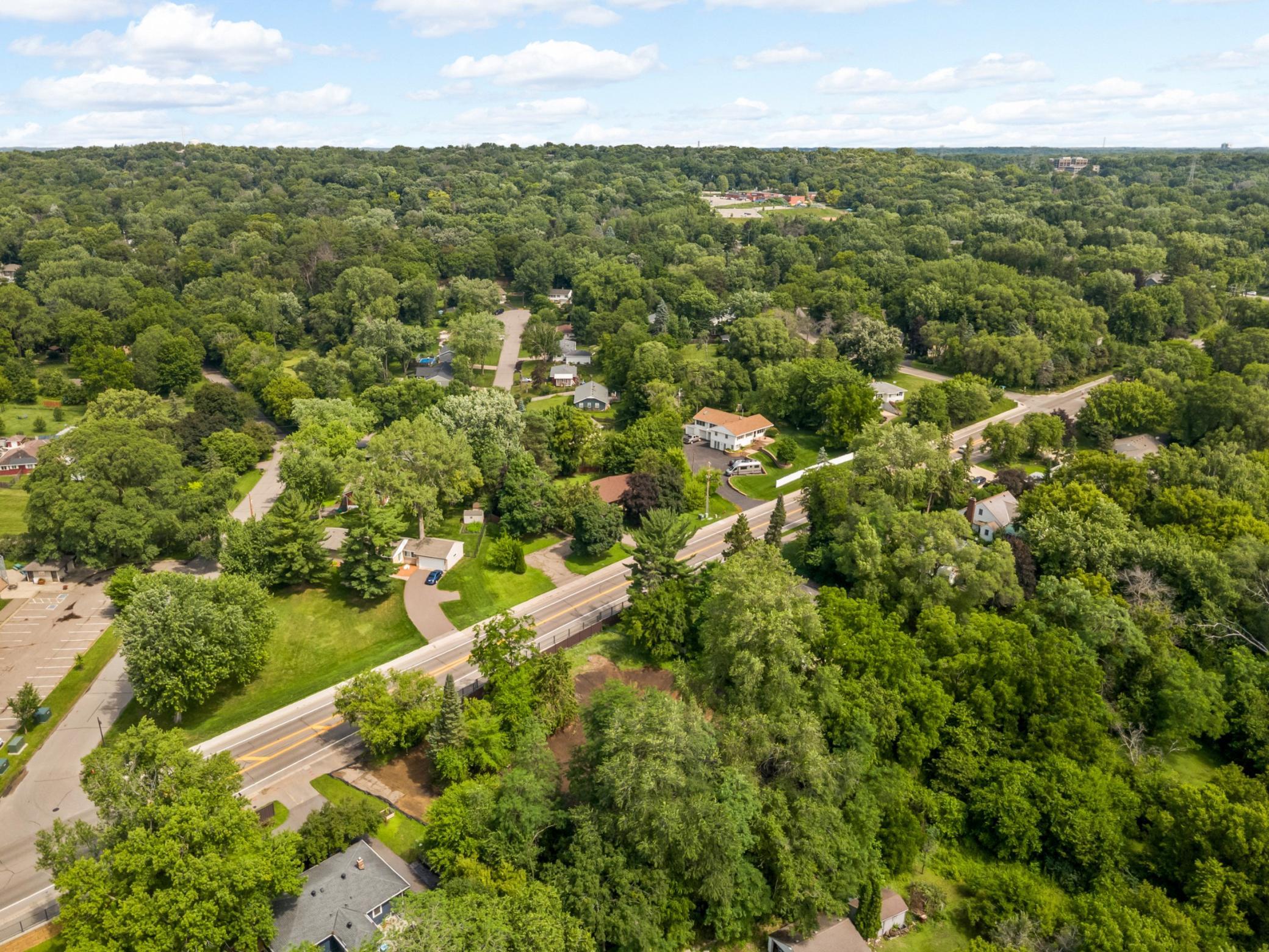 14019 Excelsior Boulevard Property Photo 4