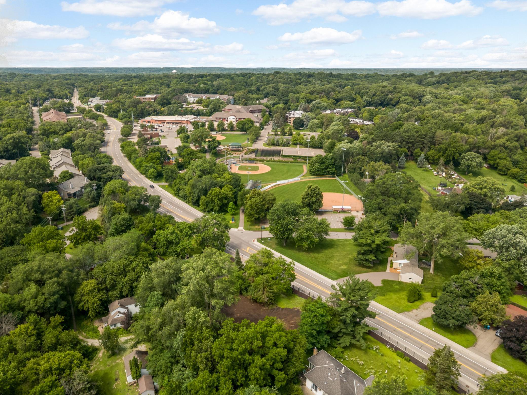 14019 Excelsior Boulevard Property Photo 5