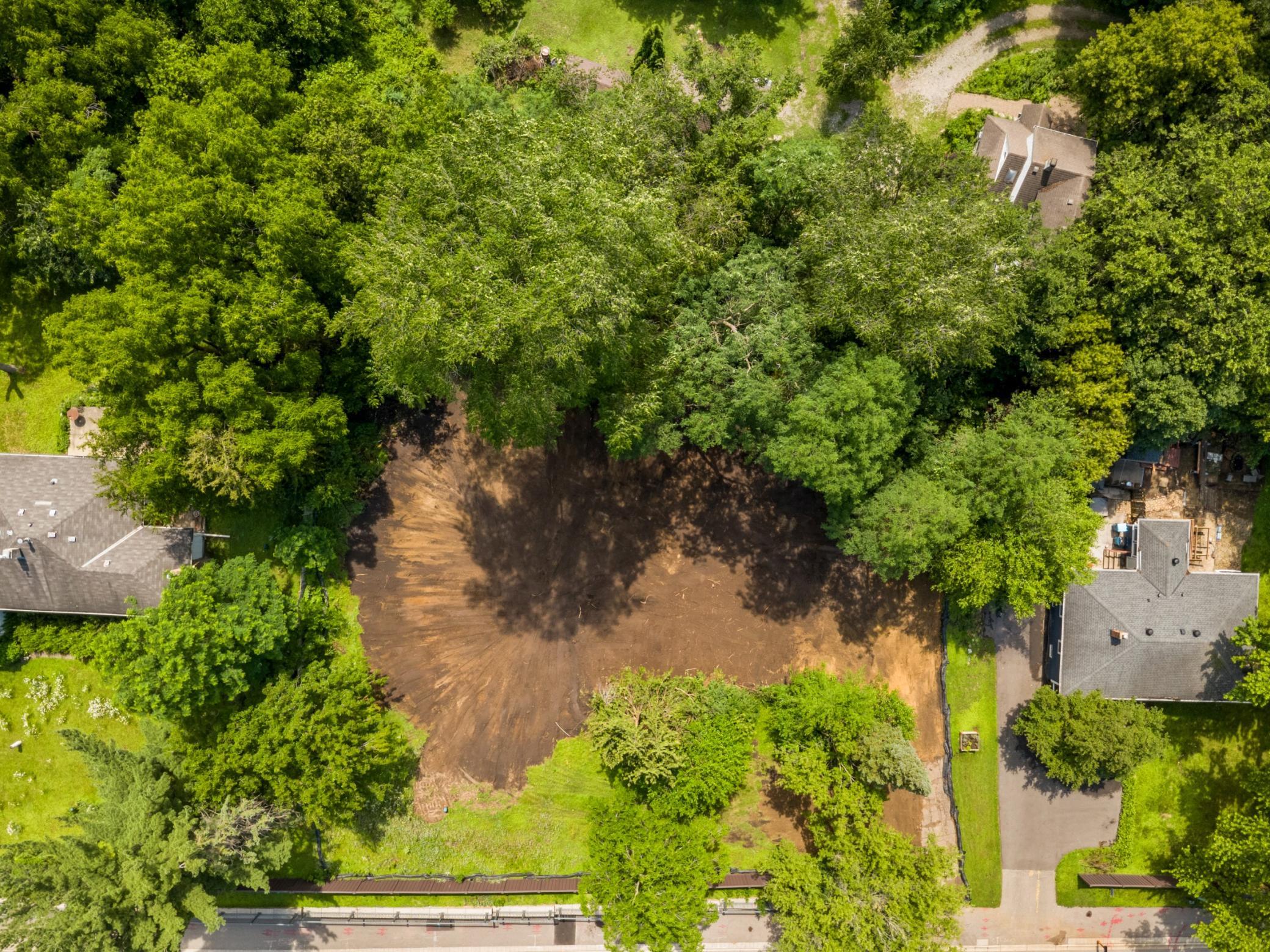 14019 Excelsior Boulevard Property Photo 6