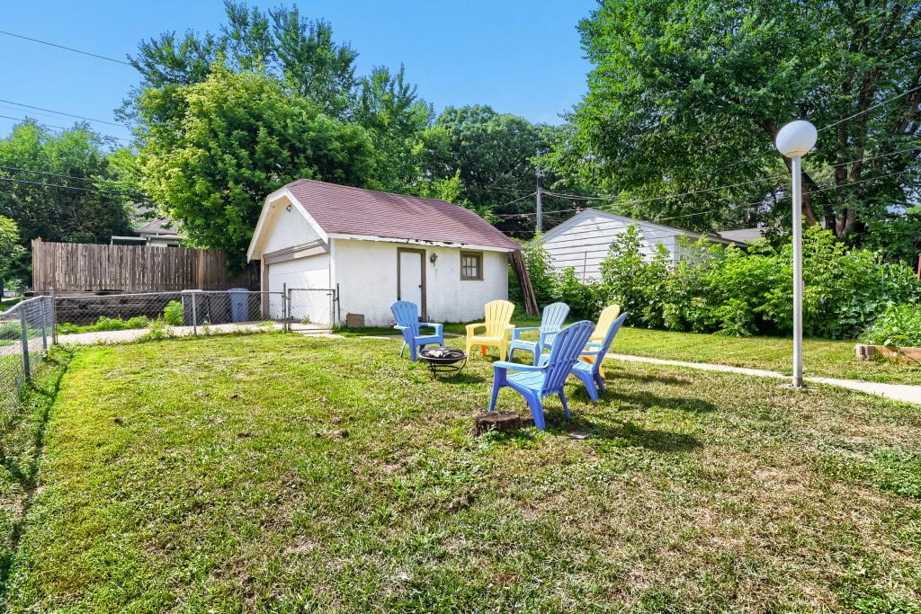2901 Morgan Avenue N Property Photo 22