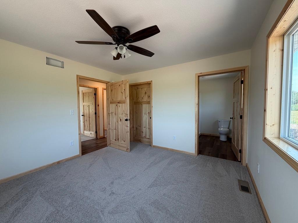 22859 285th Avenue Property Photo 16