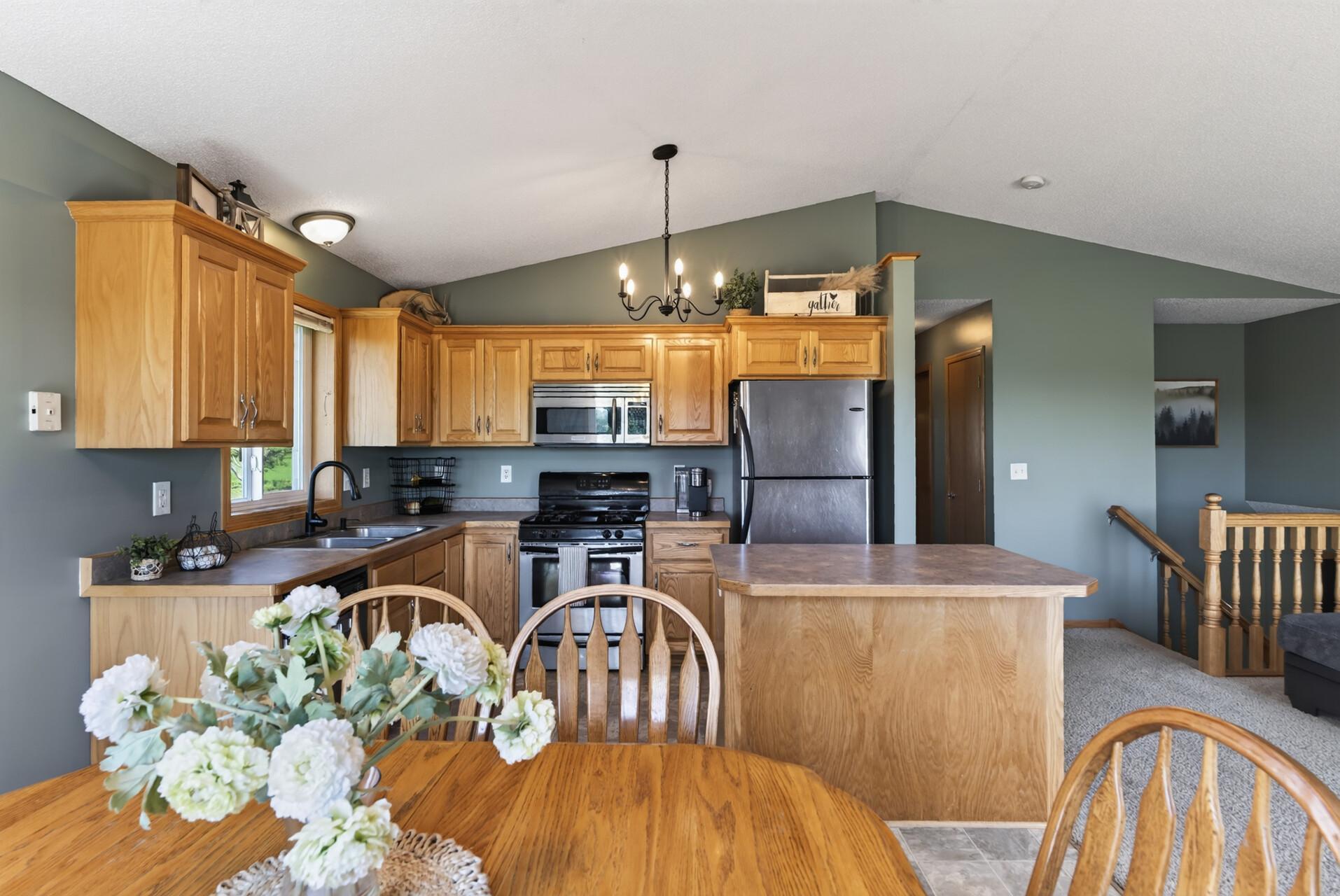 13487 Saint Croix Trail Property Photo 8