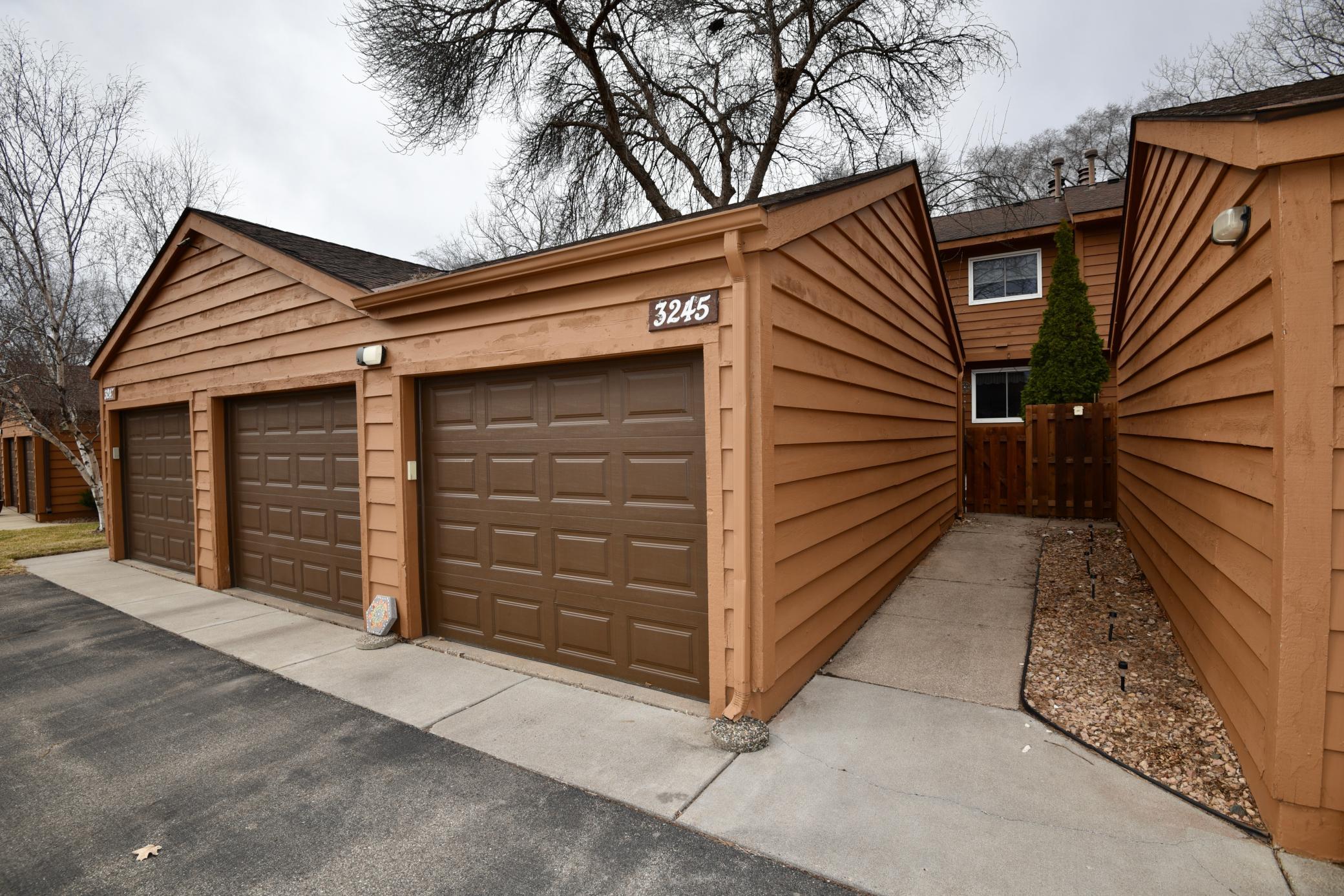 3245 Evergreen Drive Property Photo 1