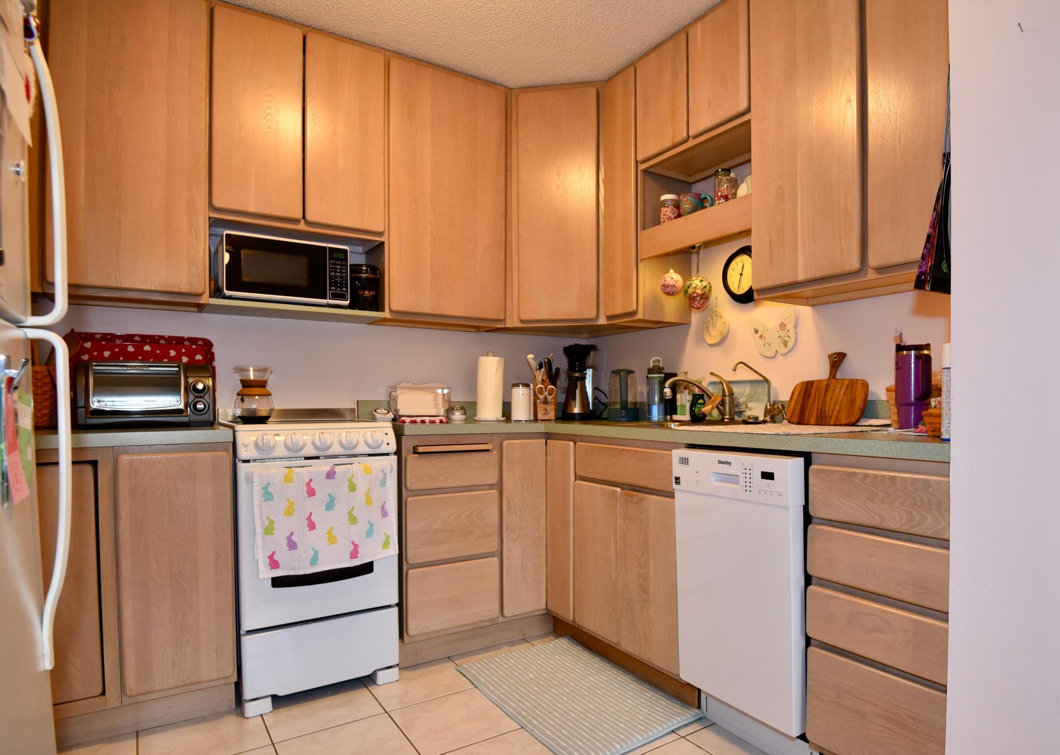 3245 Evergreen Drive Property Photo 12
