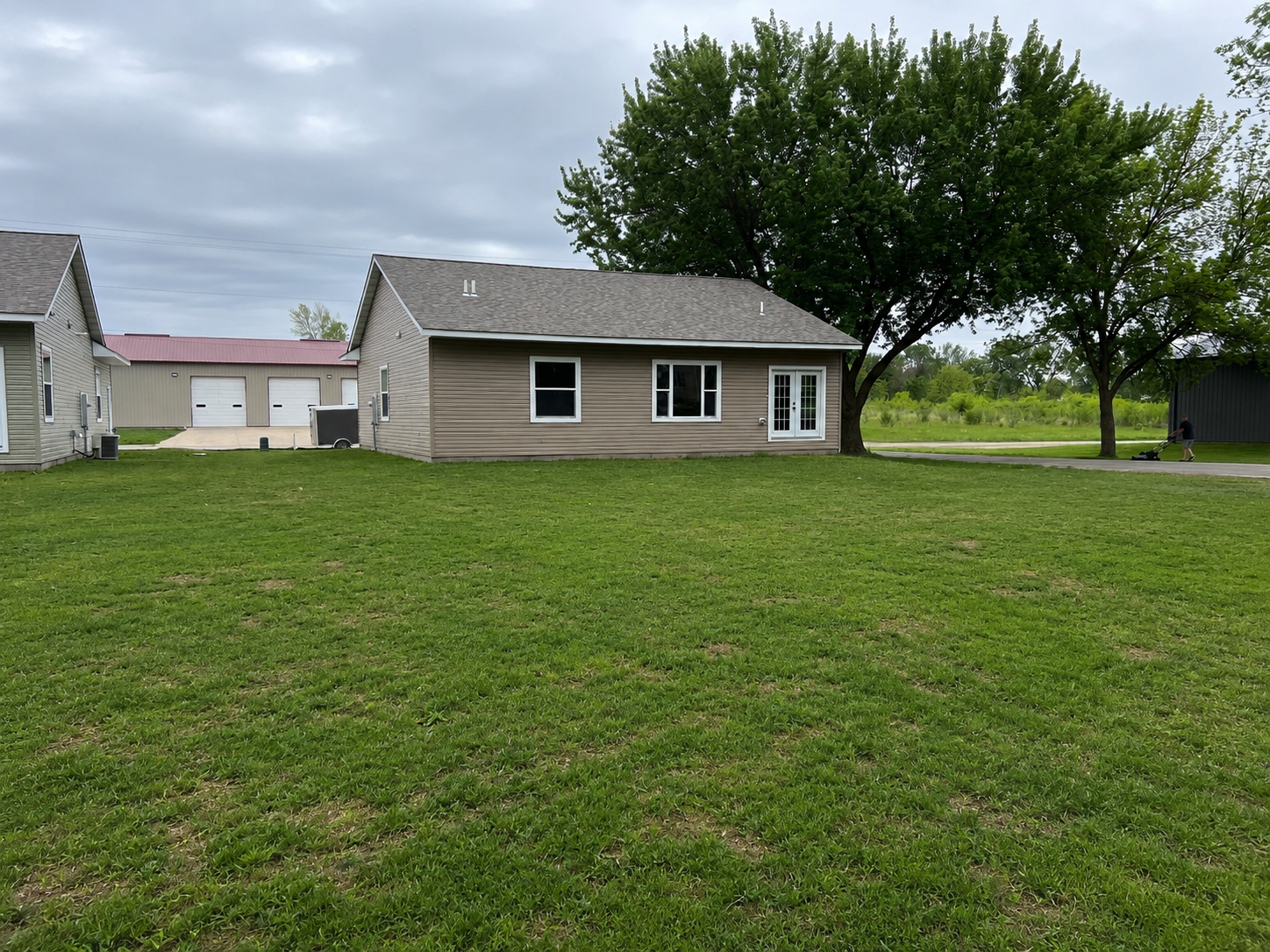 828 Spark Avenue Property Photo 7