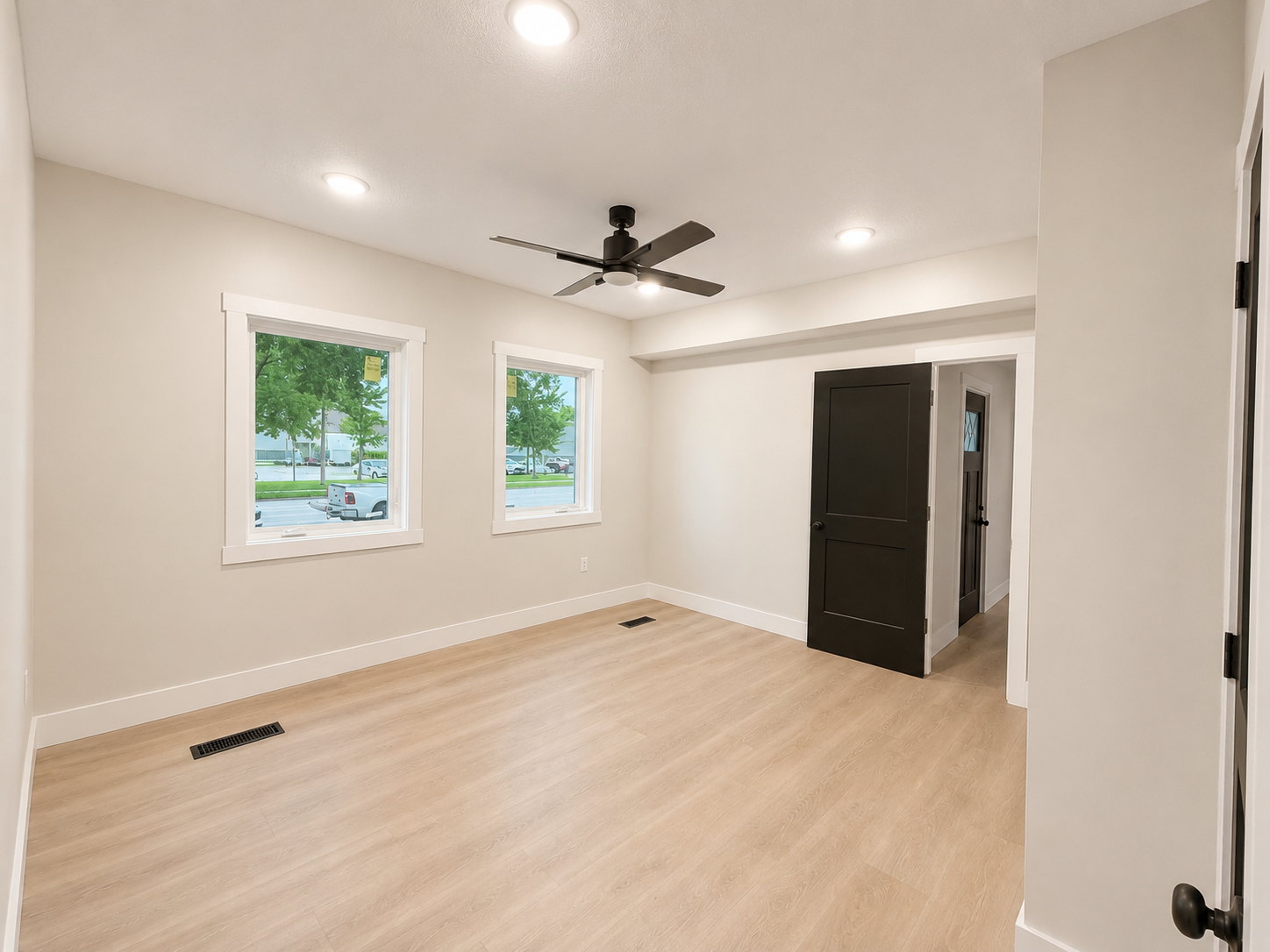 622 Main Street Property Photo 10